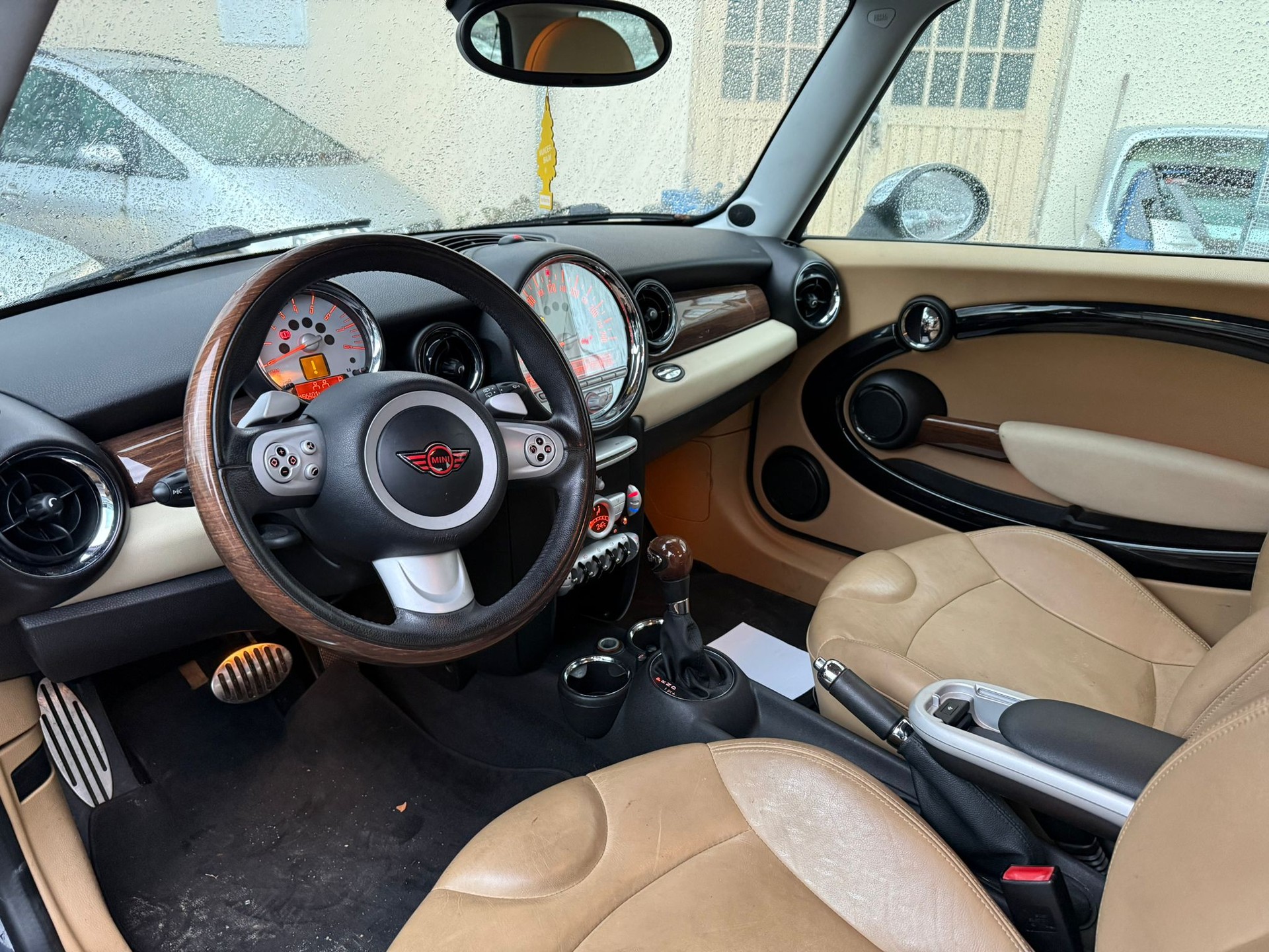 MINI Cooper S Steptronic-image-3