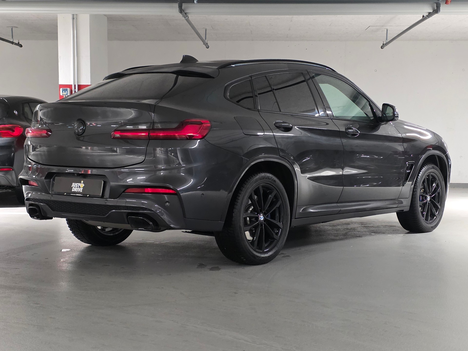 BMW X4 M40i Steptronic-image-4