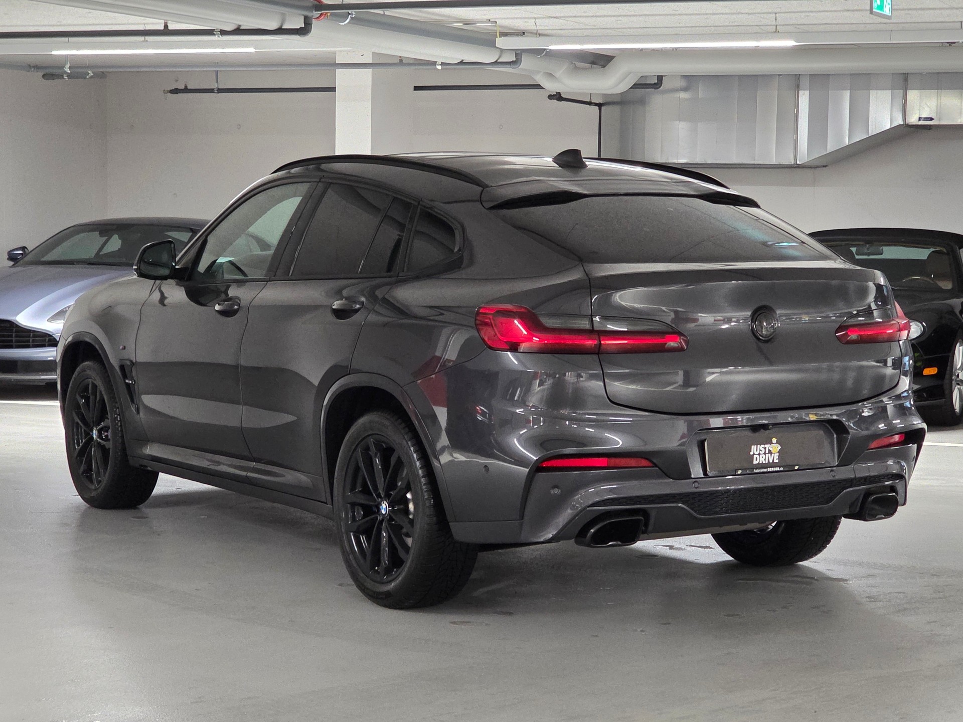 BMW X4 M40i Steptronic-image-6