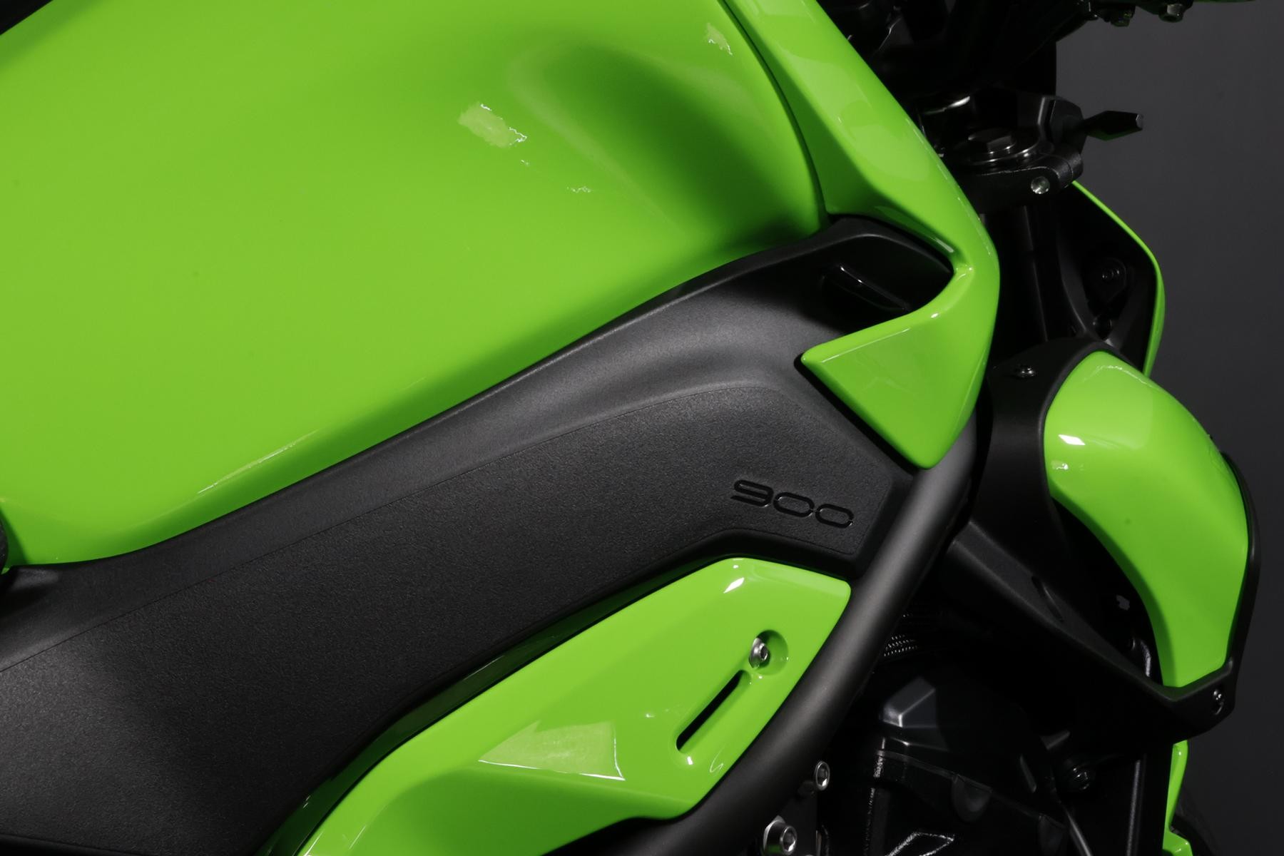 KAWASAKI Z 900 (91/70/35 KW) *Racing* Level 3-image-8
