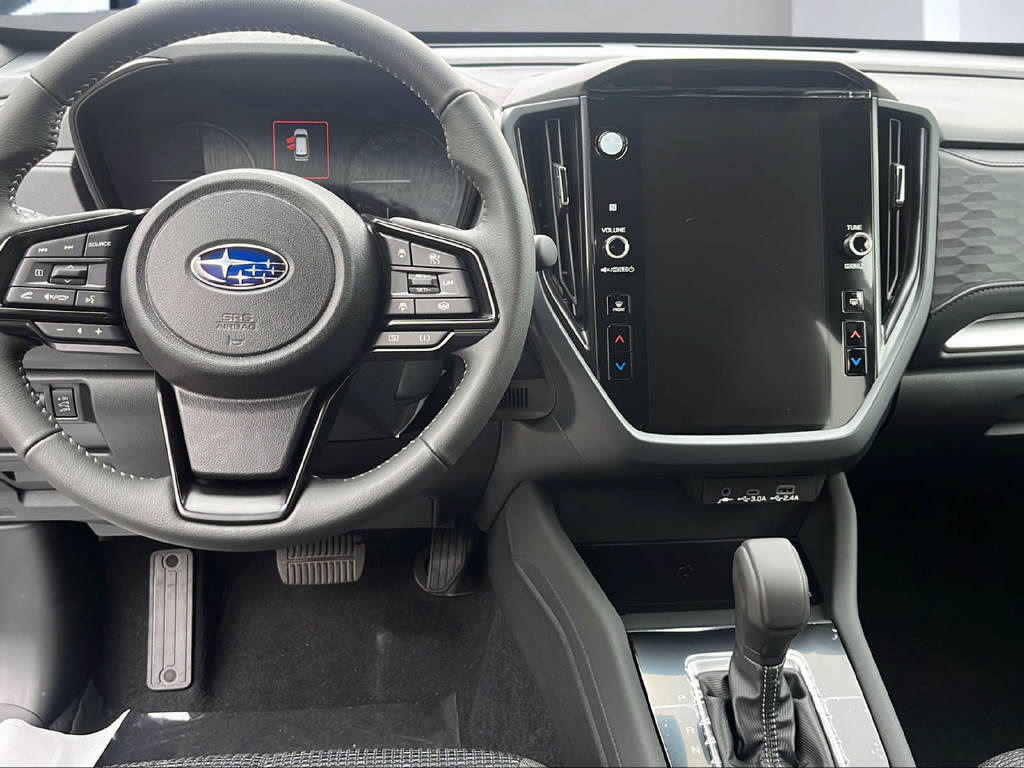 SUBARU Forester Station 2.0i e-Boxer Swiss Plus Model 2026-image-10