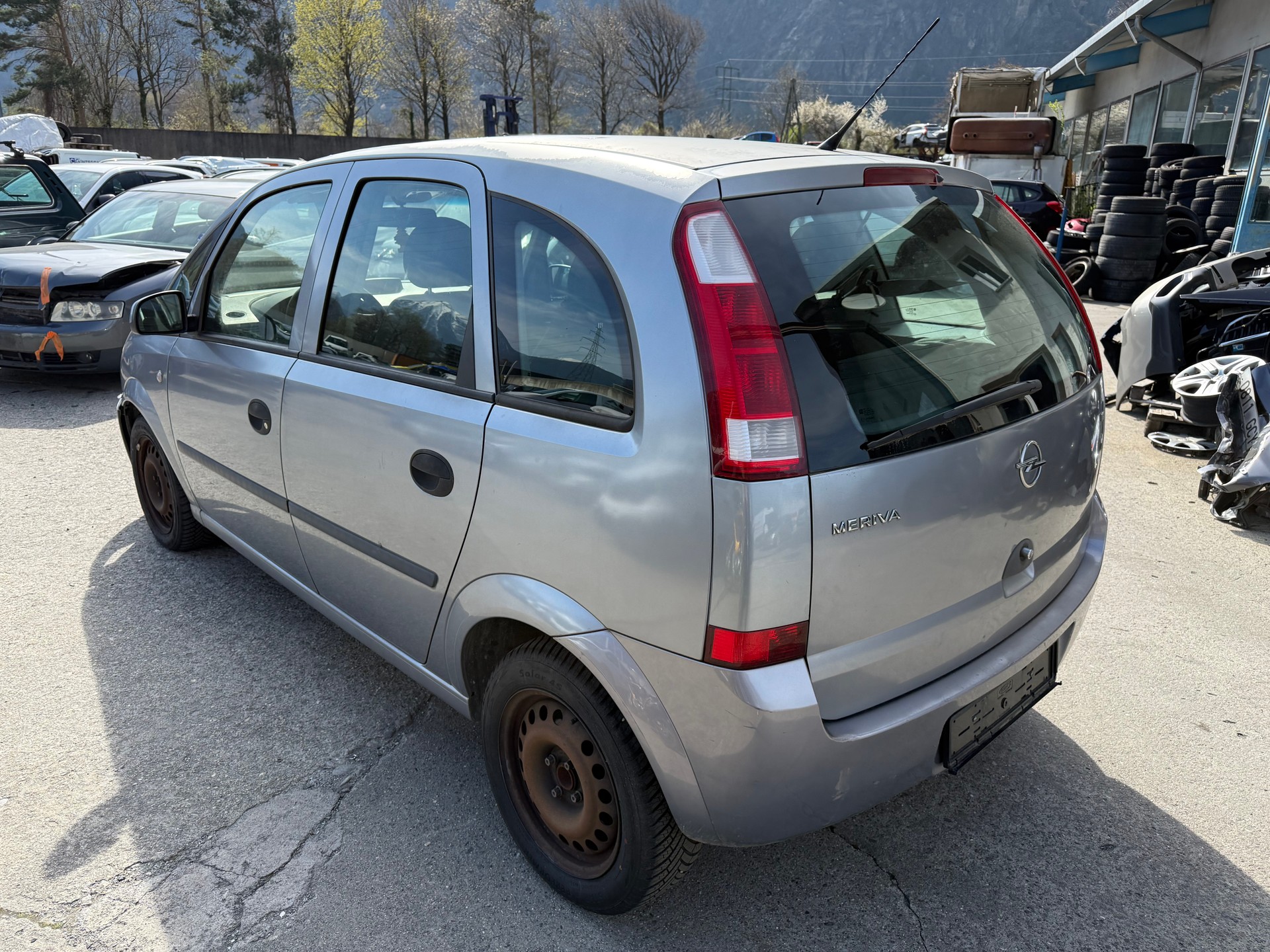 OPEL Meriva 1.6i 16V Enjoy-image-9