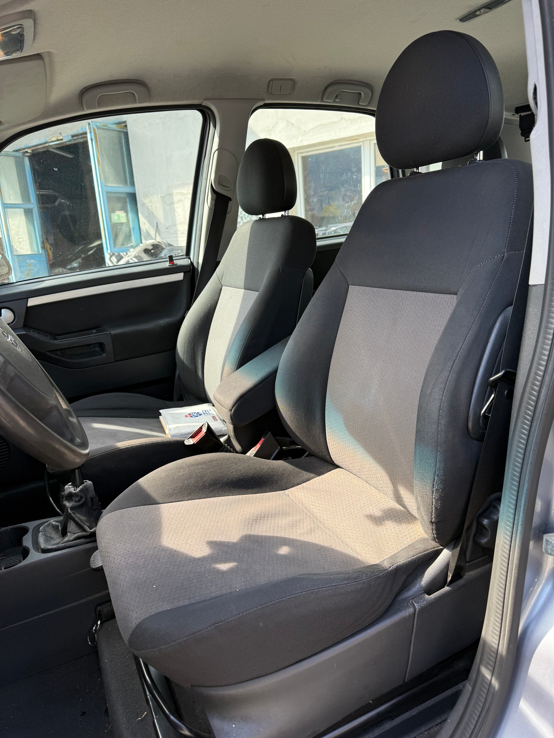OPEL Meriva 1.6i 16V Enjoy-image-14