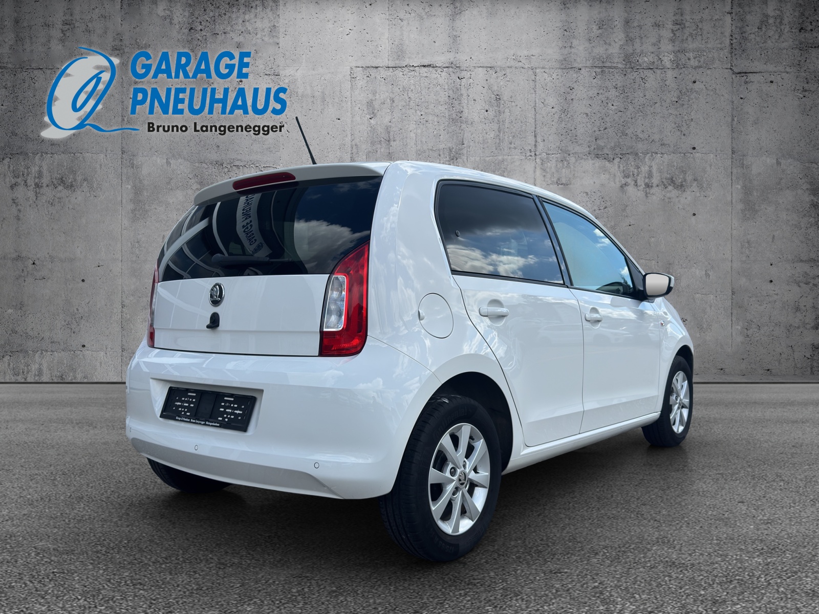 SKODA Citigo 1.0 Sport ASG-showroom-element-3