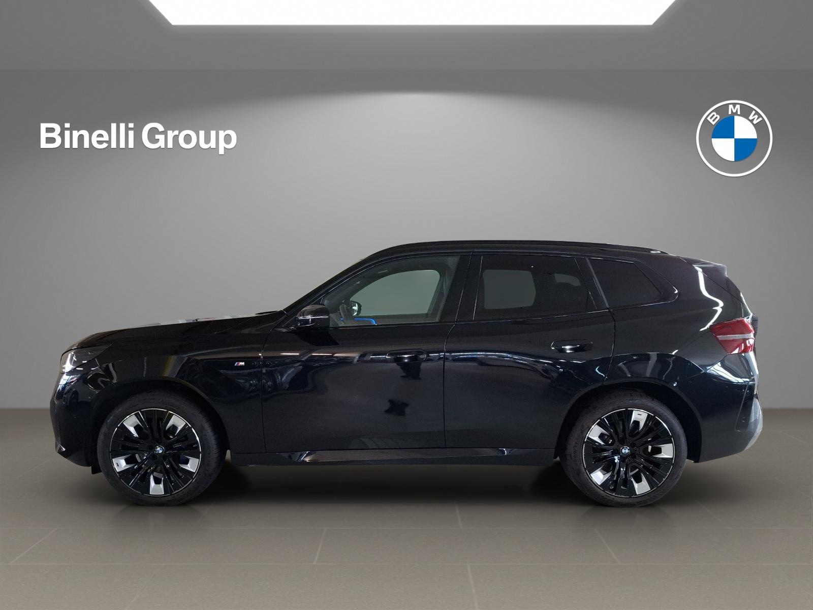 BMW X3 20d xDrive-showroom-element-2