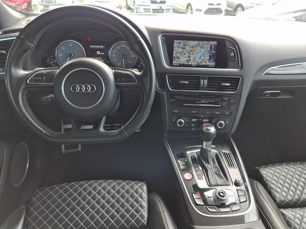 AUDI SQ5 3.0 TDI plus quattro tiptronic-image-12