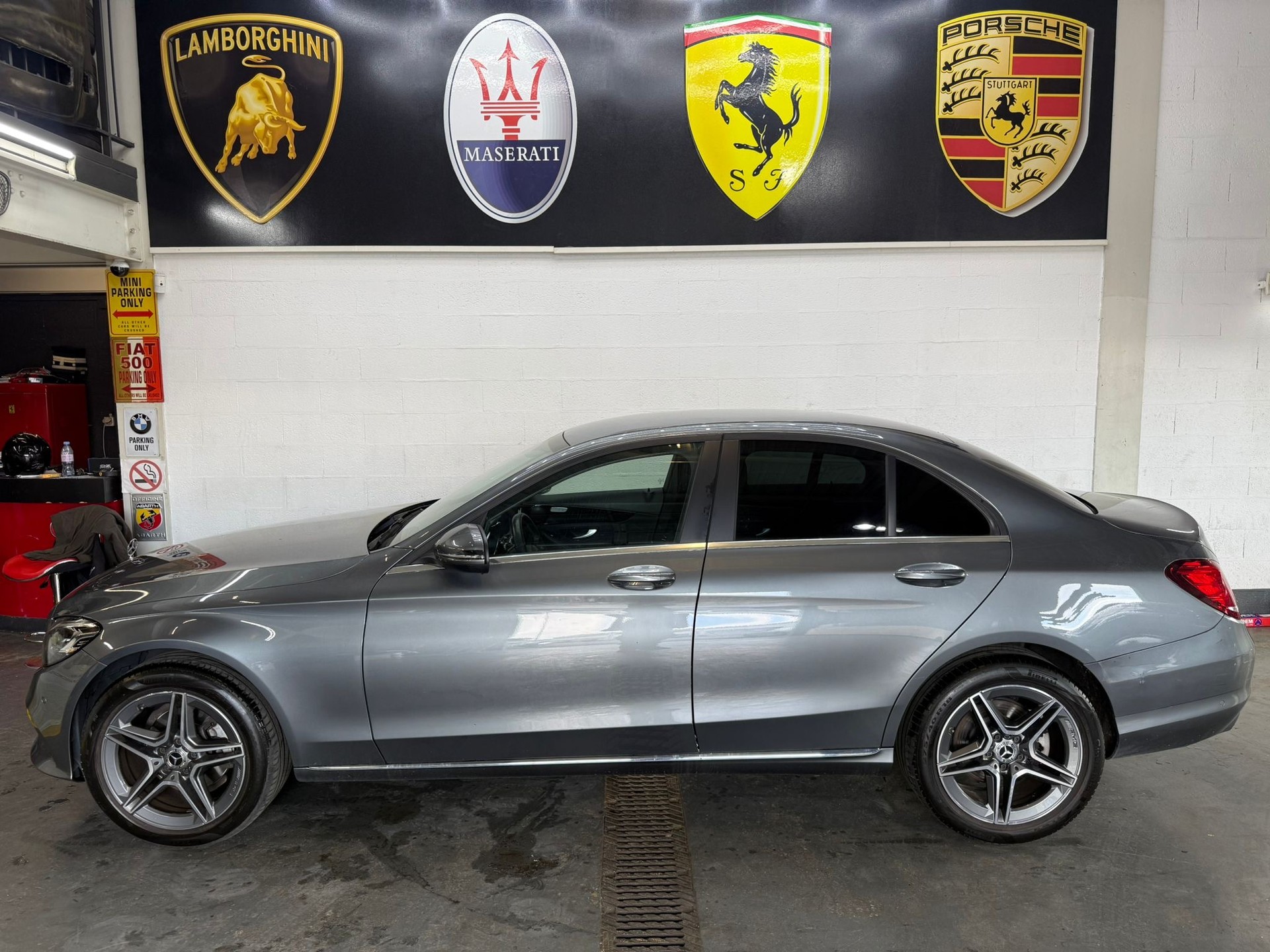 MERCEDES-BENZ C 220 d Avantgarde 4Matic 9G-Tronic