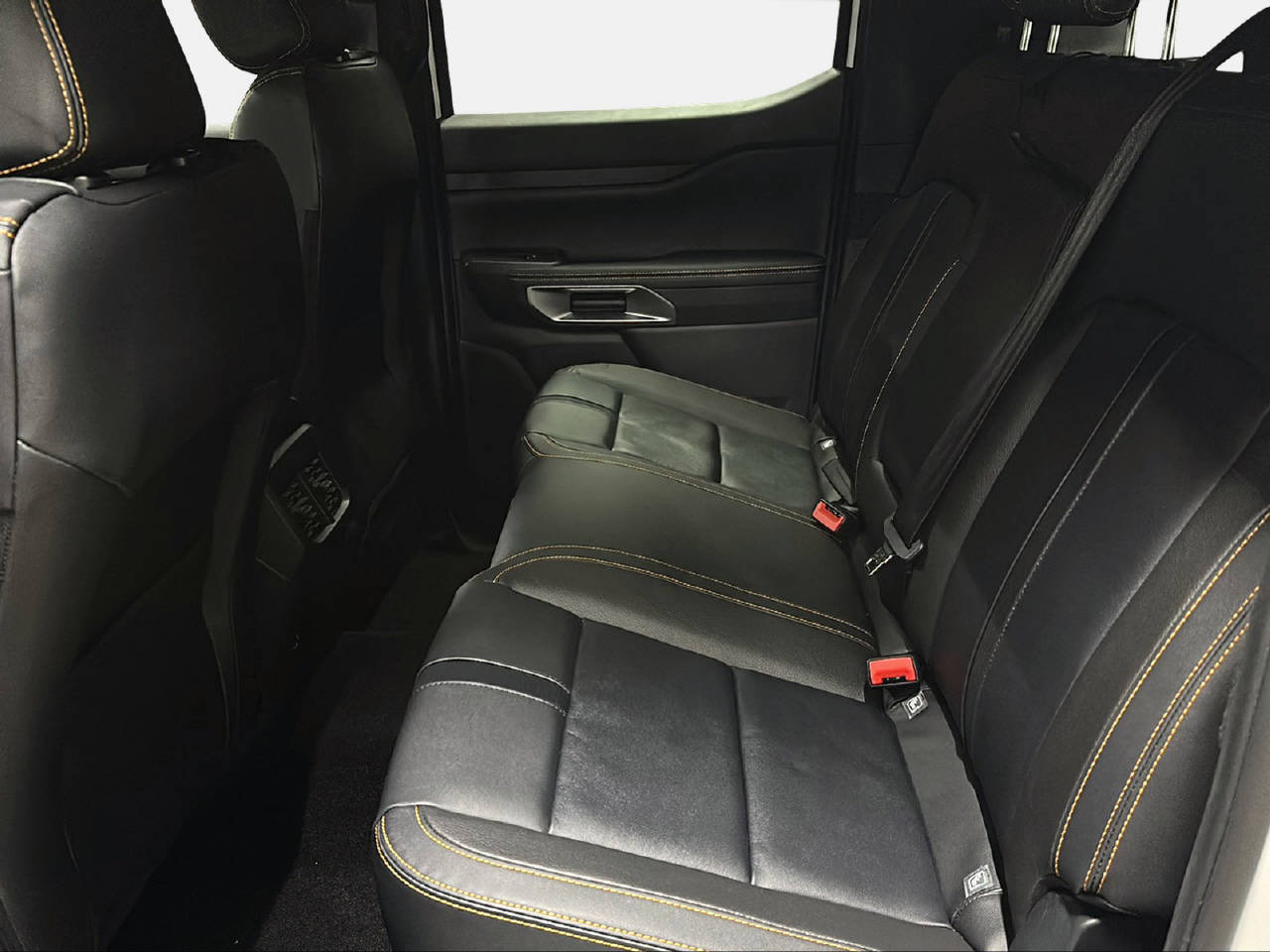 FORD Ranger DKab.Pick-up 2.3 EcoBoost 4x4 Wildtrak PHEV-image-14