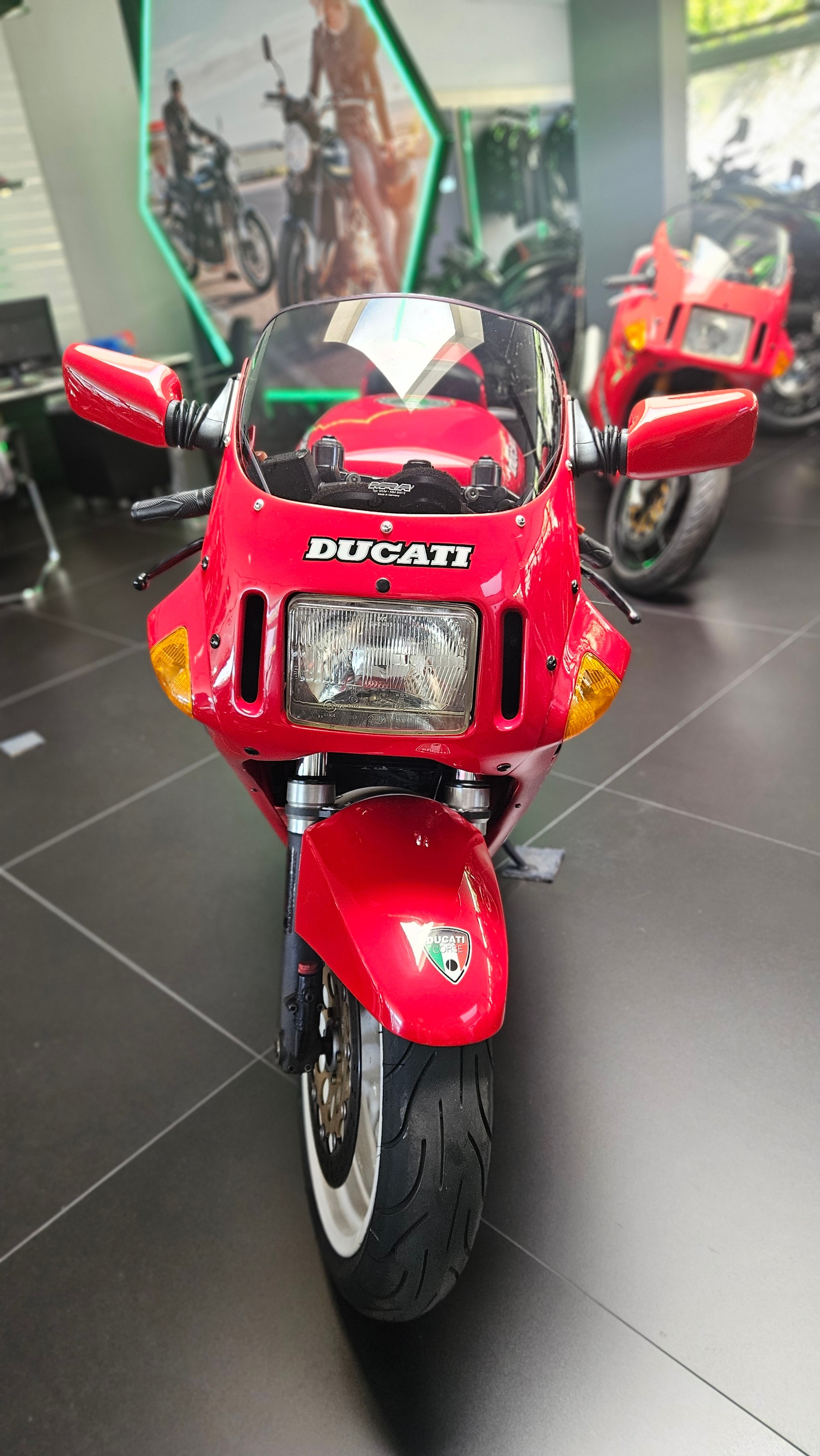 DUCATI 851 Superbike-image-2