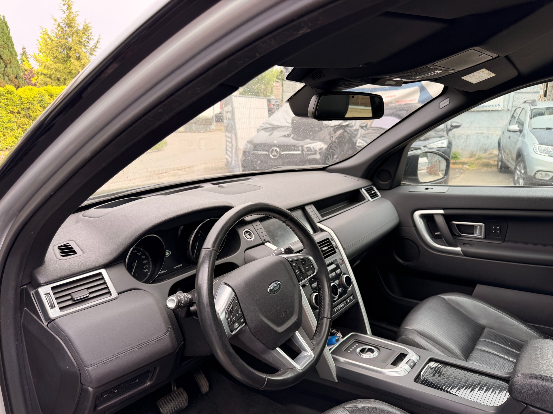 LAND ROVER Discovery Sport 2.0 TD4 HSE Luxury AT9-image-7