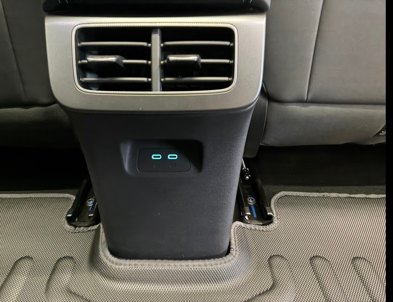 BYD Seal 6 DM-i Touring Comfort-image-17