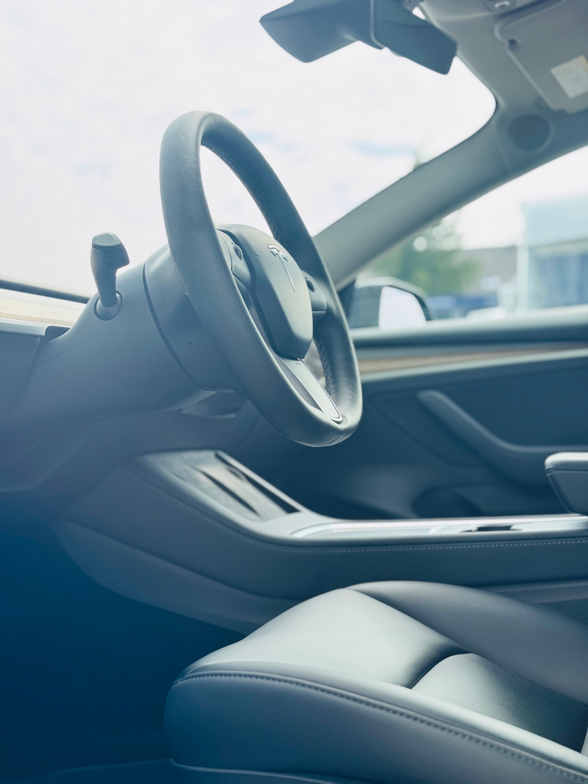 TESLA Model 3 Long Range Dual Motor AWD-image-8