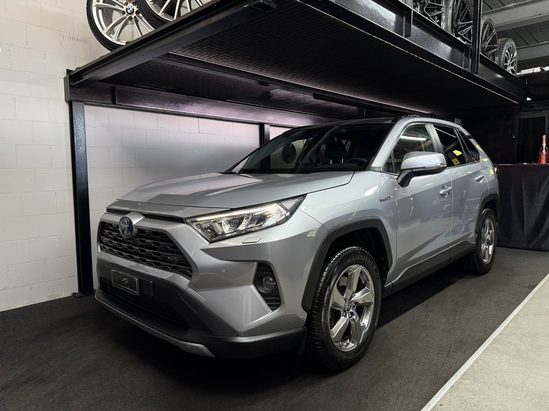 TOYOTA RAV-4 2.5 HSD Trend e-CVT 4WD