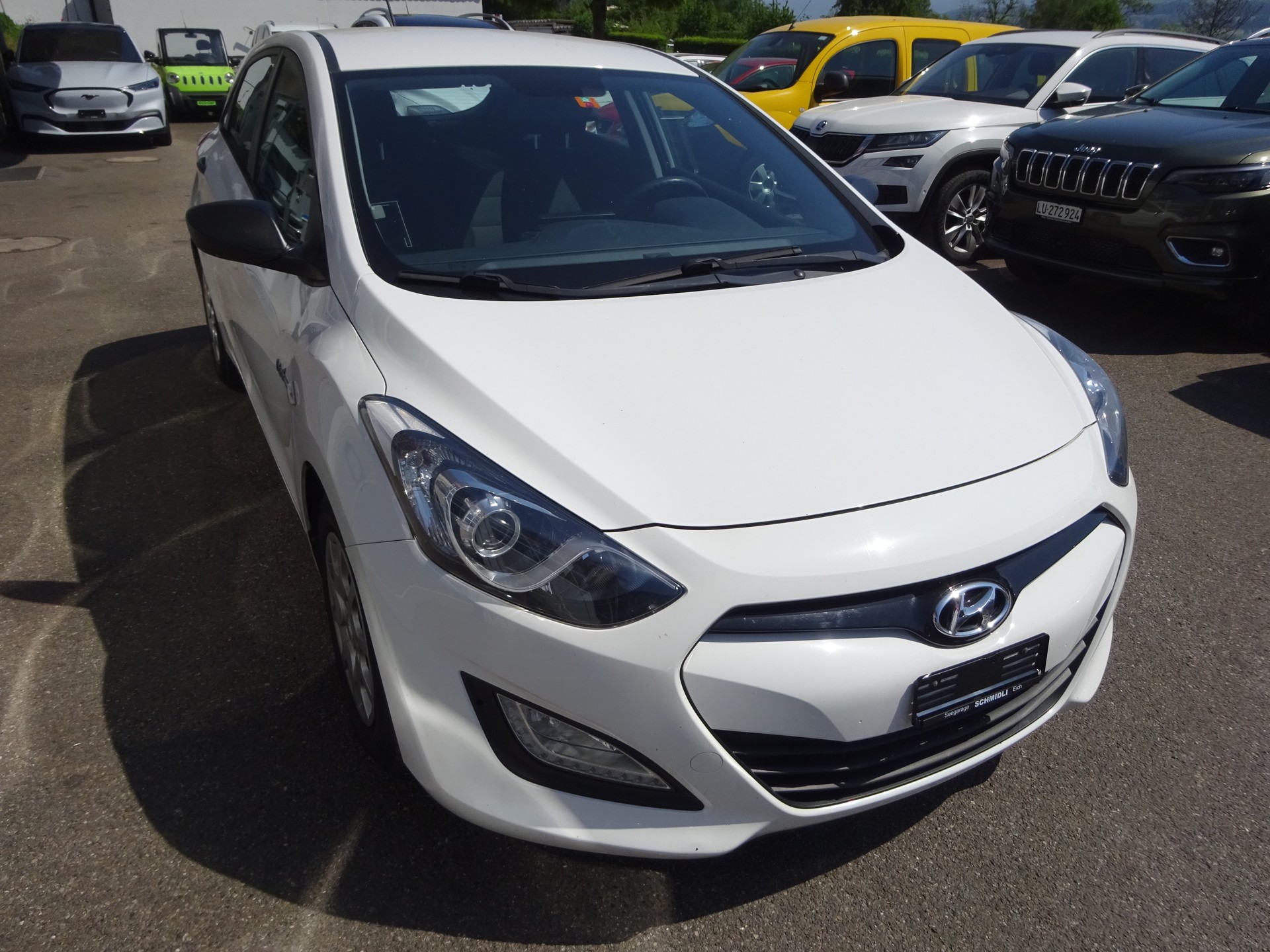 HYUNDAI i30 1.4 Comfort-showroom-element-3