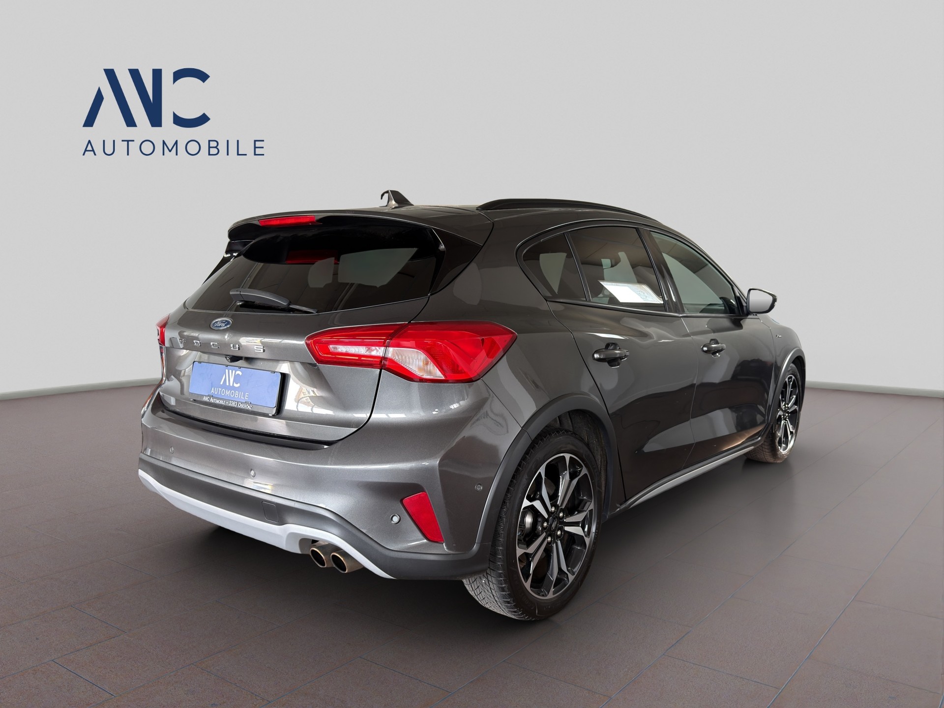 FORD Focus 2.0 TDCi ST Line Automatic-image-3