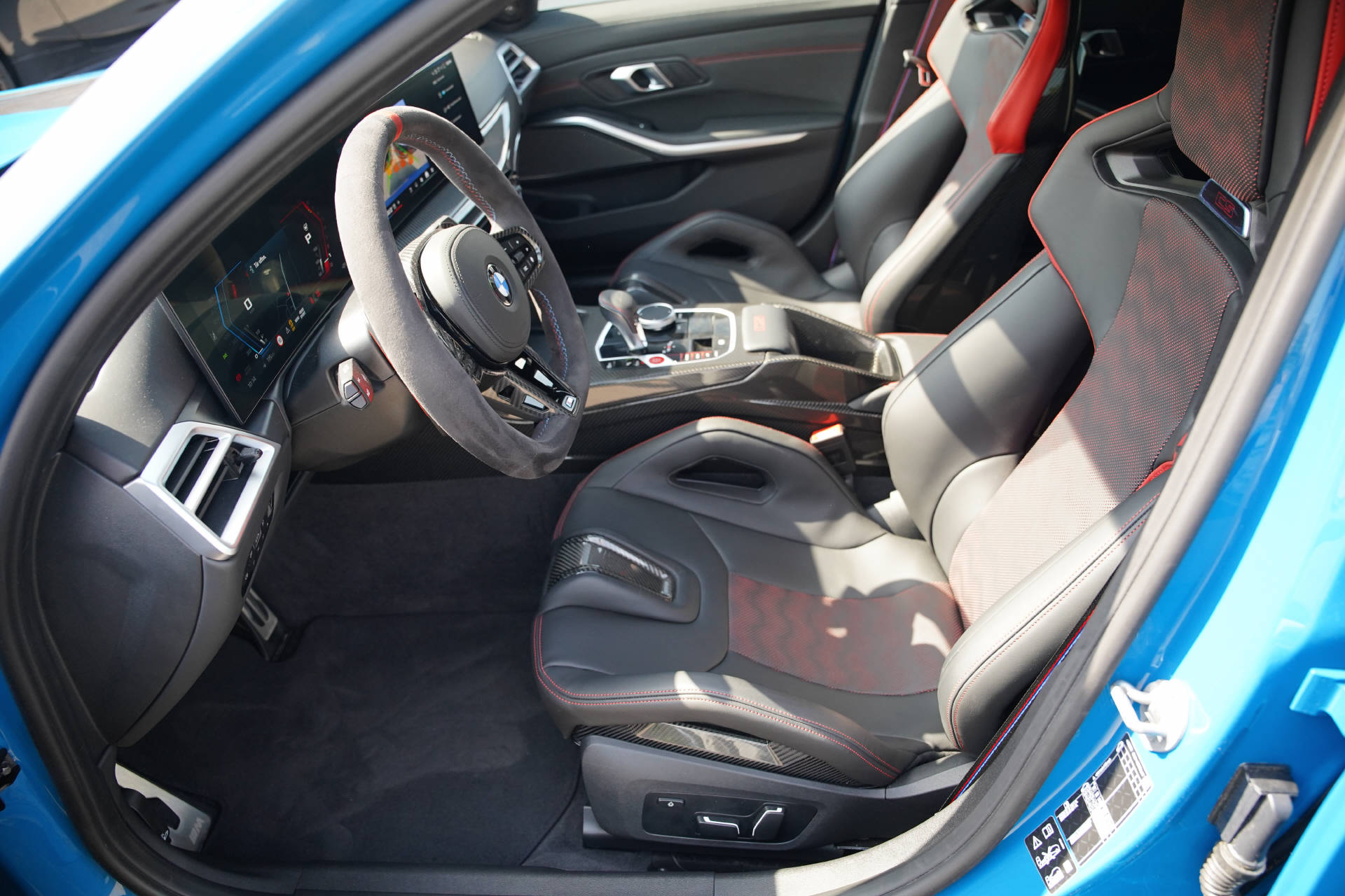 BMW M3 CS Touring xDrive Laguna Seca blue-image-7