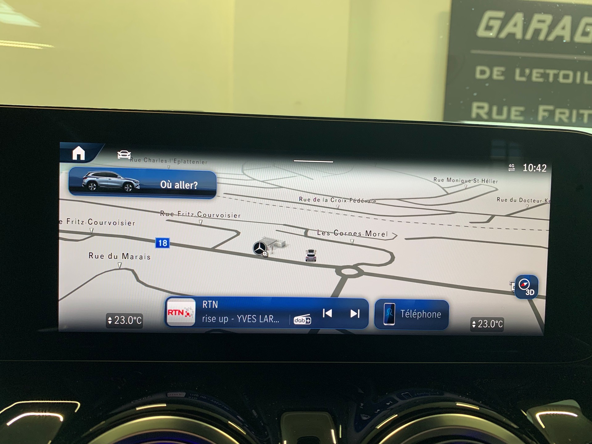 MERCEDES-BENZ GLA 250 4Matic 8G-DCT-image-15