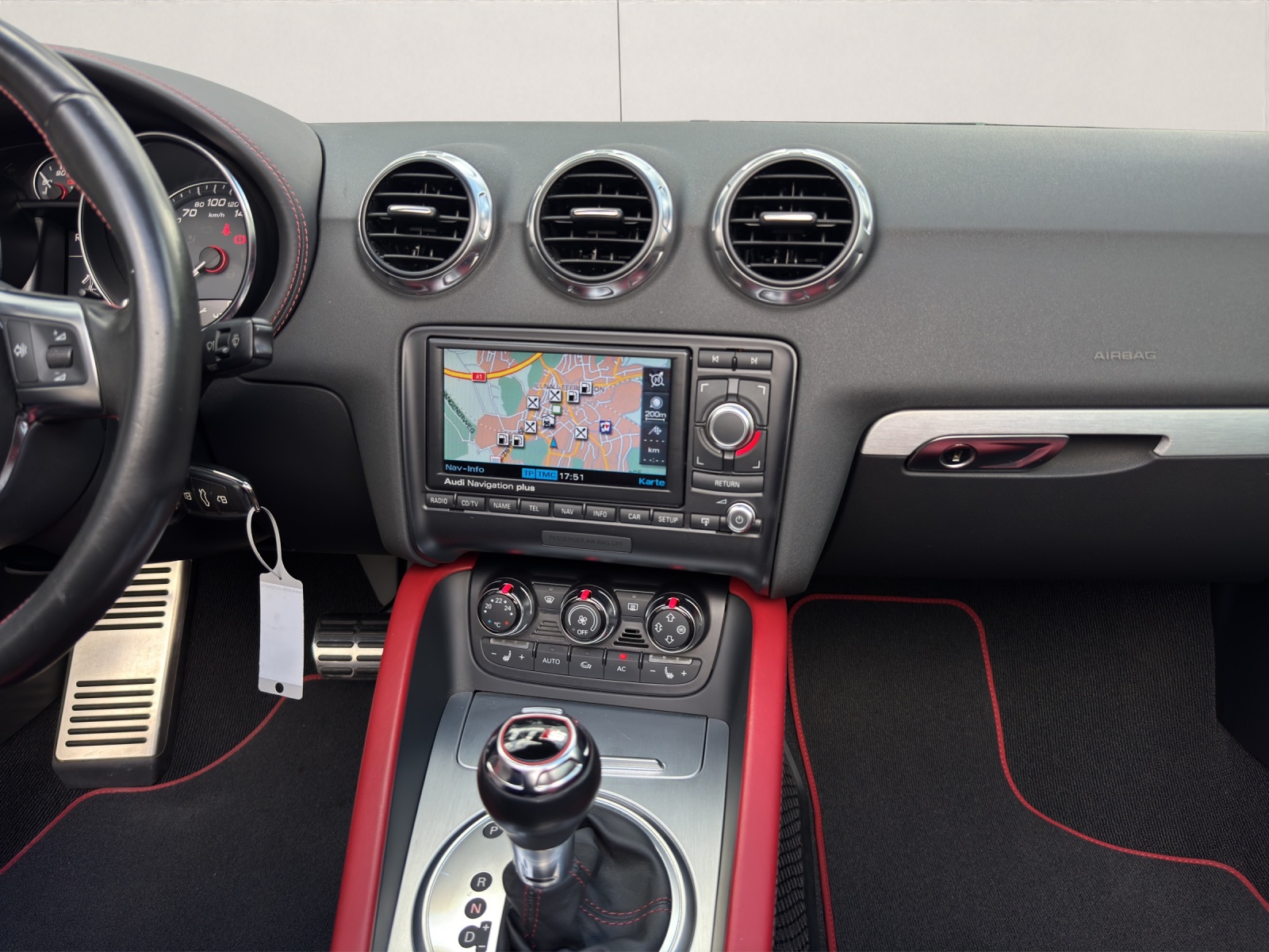 AUDI TTS Roadster 2.0 TFSI quattro S-tronic-image-14