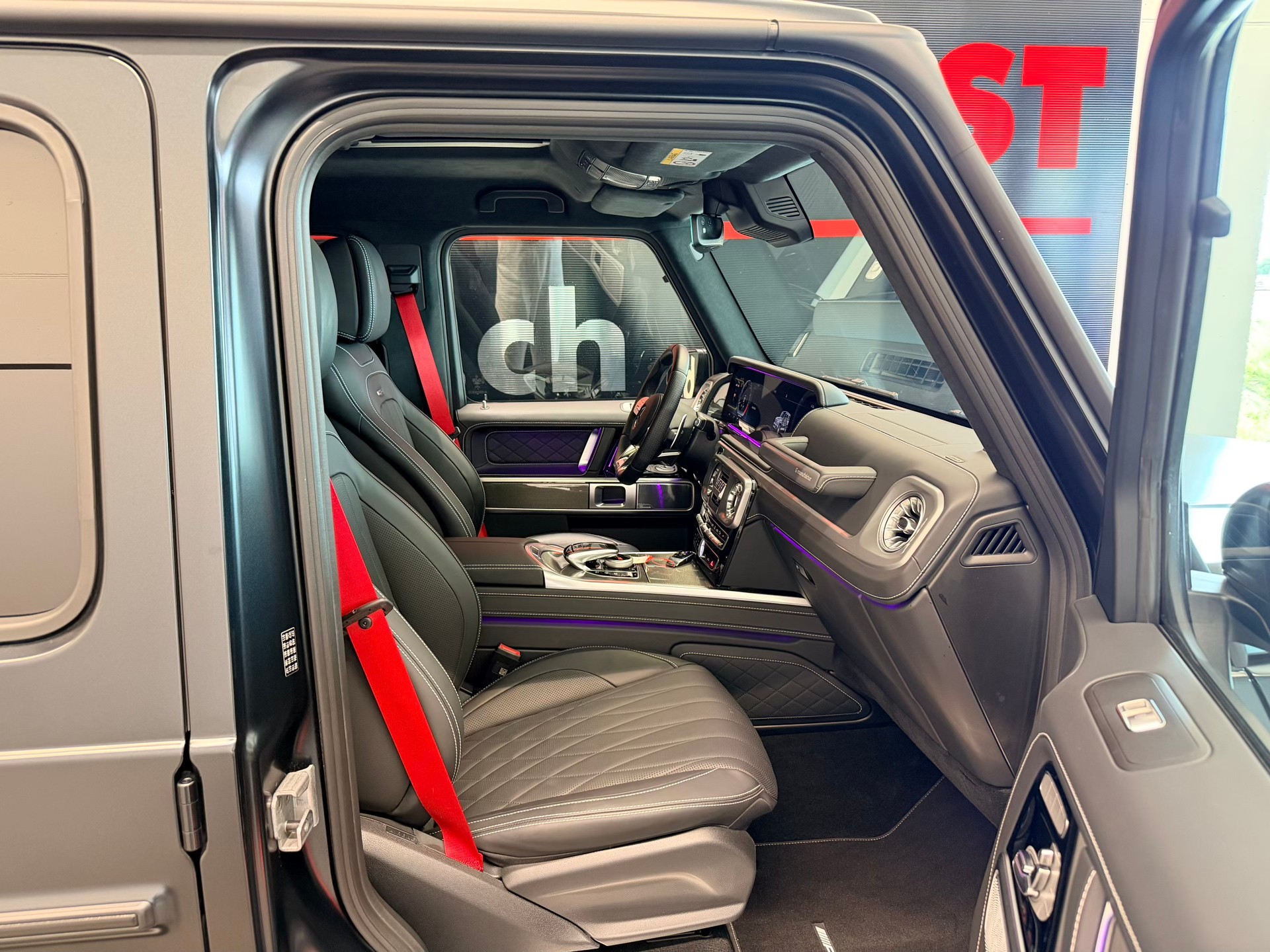 MERCEDES-BENZ G 63 AMG Speedshift Plus G-Tronic-image-19