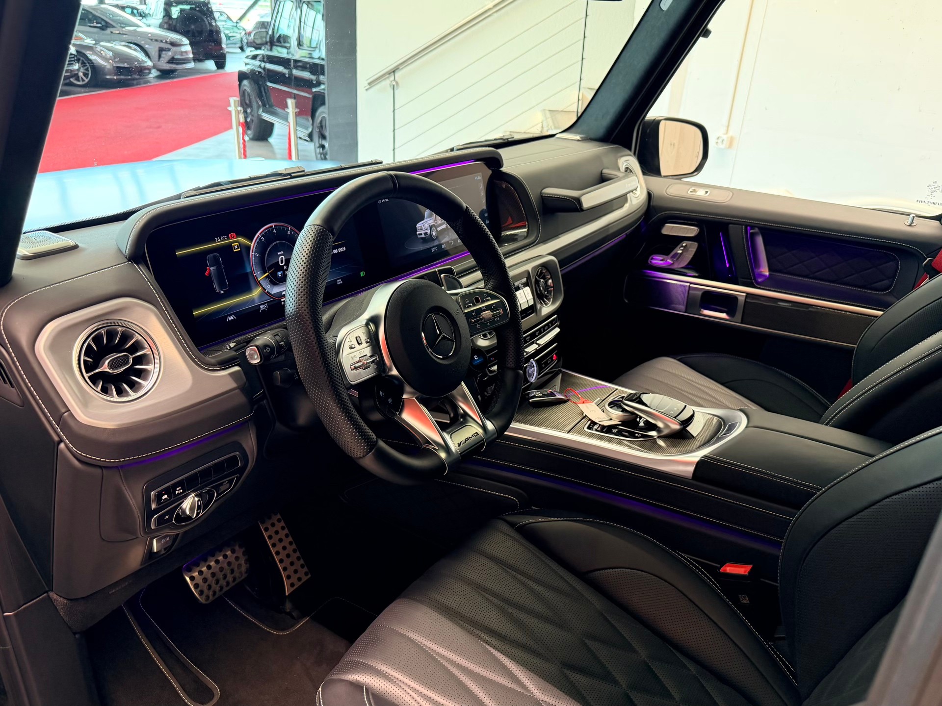 MERCEDES-BENZ G 63 AMG Speedshift Plus G-Tronic-image-11