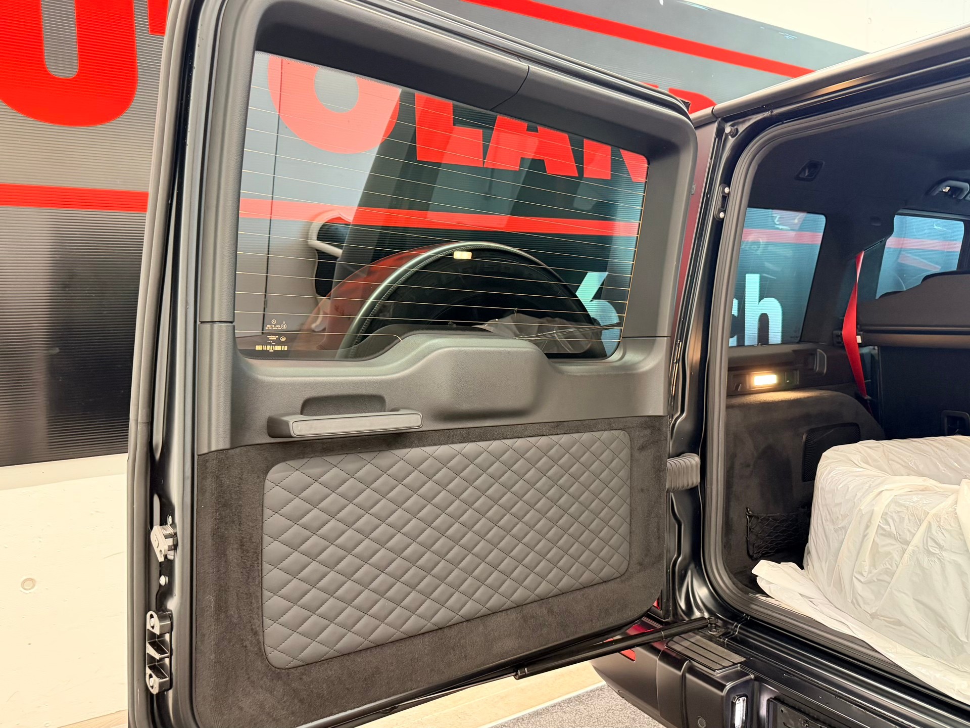 MERCEDES-BENZ G 63 AMG Speedshift Plus G-Tronic-image-10