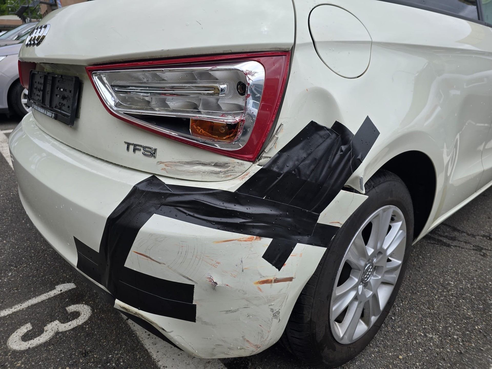AUDI A1 1.2 TFSI Ambition-image-10
