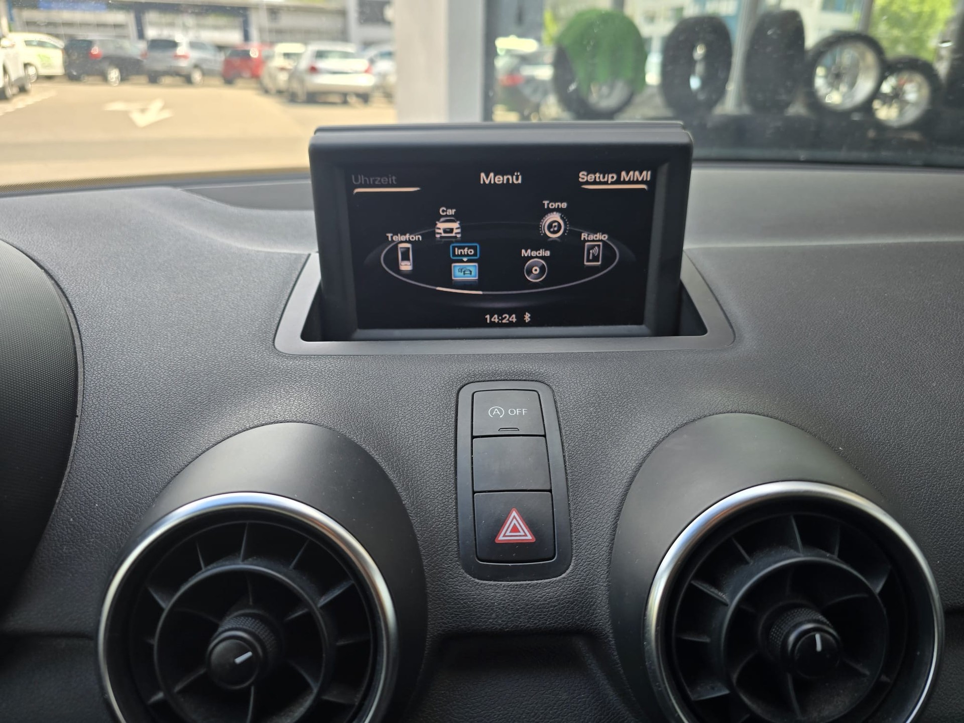 AUDI A1 1.2 TFSI Ambition-image-6