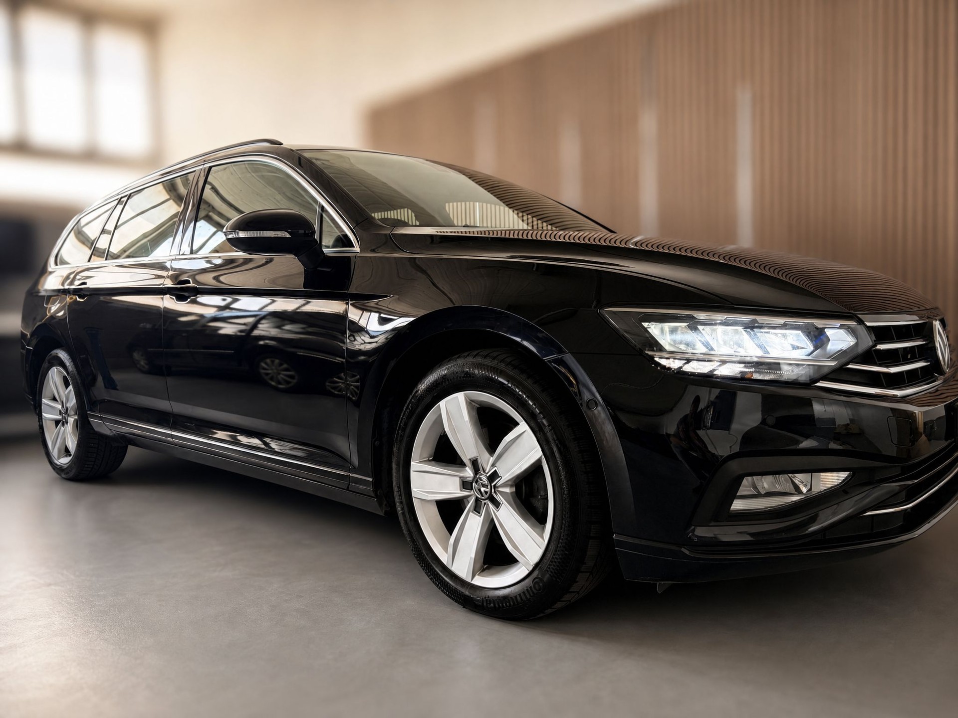 VW Passat 2.0 TDI BMT Business 4Motion DSG