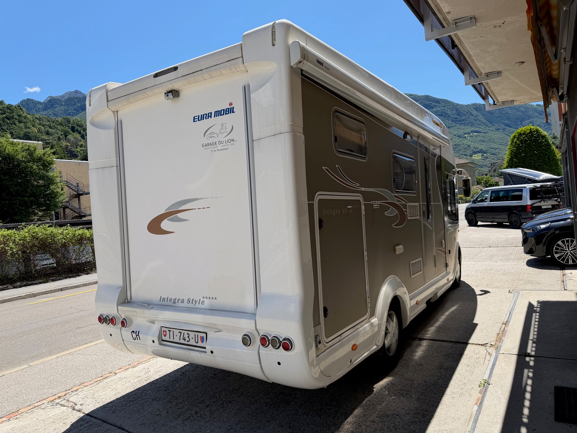EURA MOBIL 114-image-2