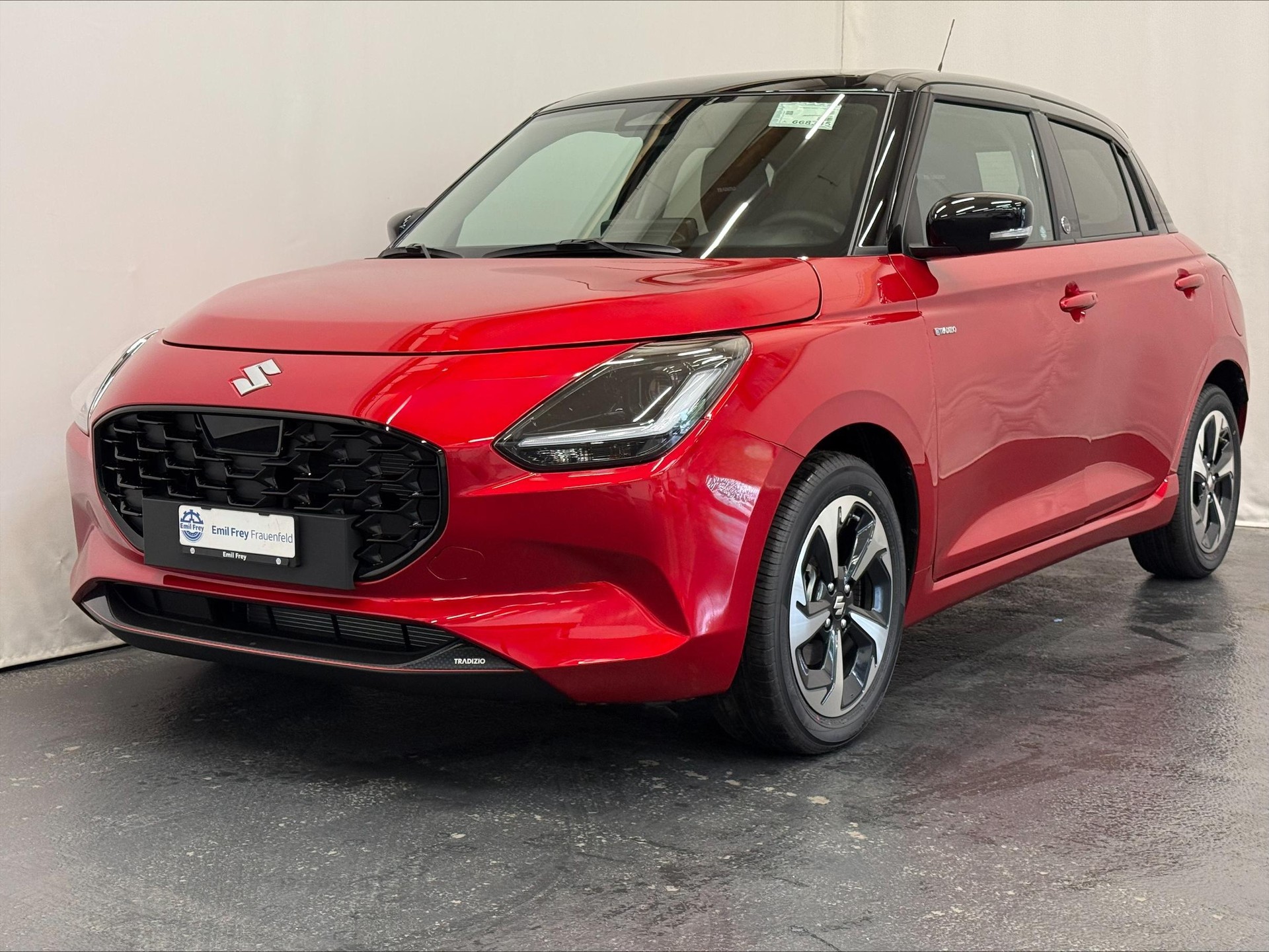 SUZUKI Swift 1.2 Tradizio Top Hybrid-showroom-element-1