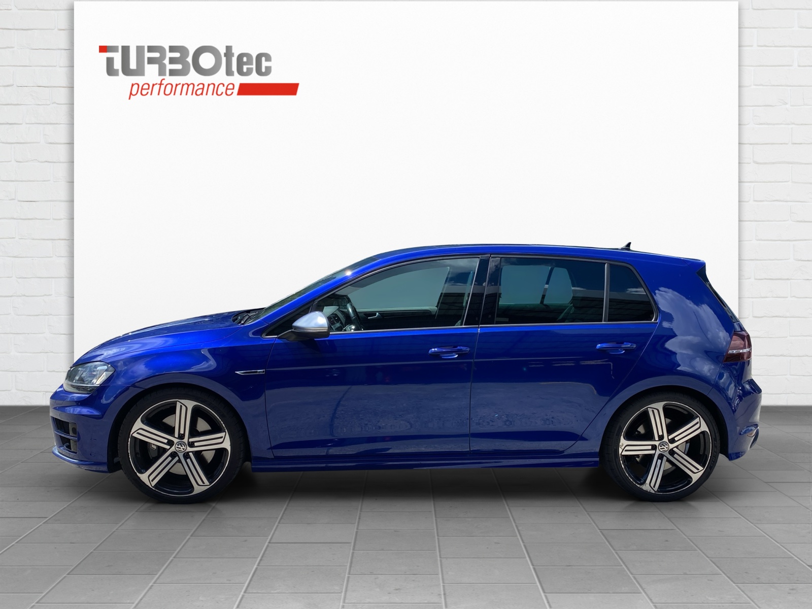 VW Golf 2.0 TSI R 4Motion DSG-showroom-element-1