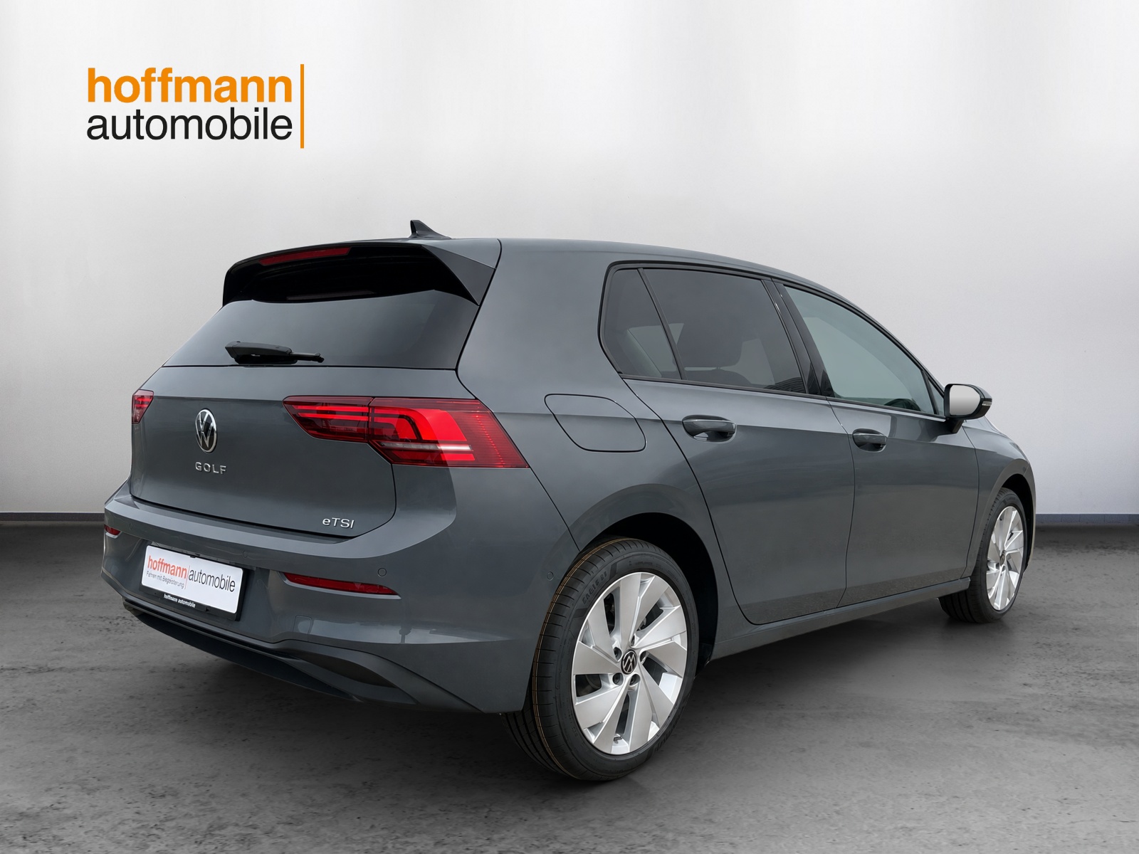 VW Golf 1.5 e TSI mHEV United DSG-showroom-element-3
