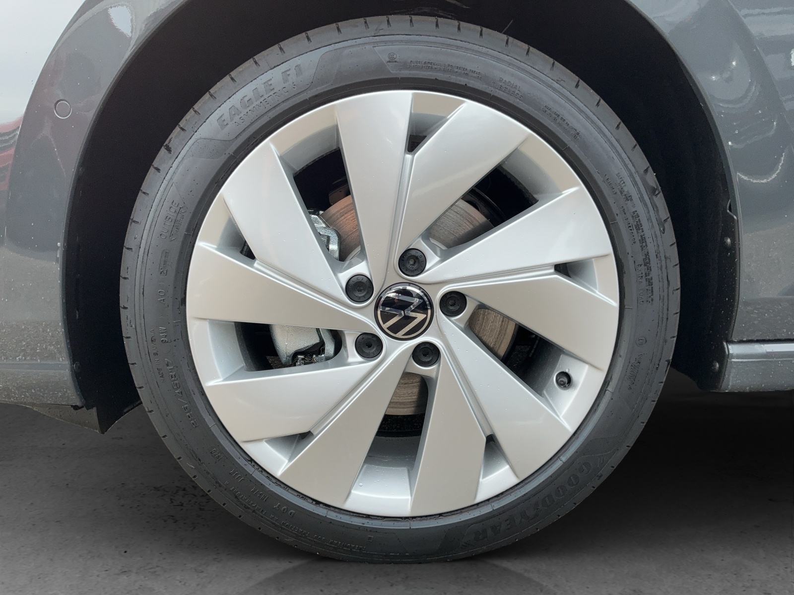 VW Golf 1.5 e TSI mHEV United DSG-image-12
