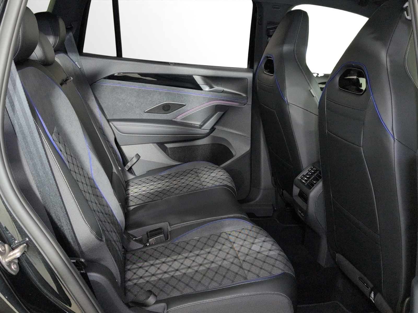VW Tayron 2.0 TSI R-Line DSG 4Motion-image-8