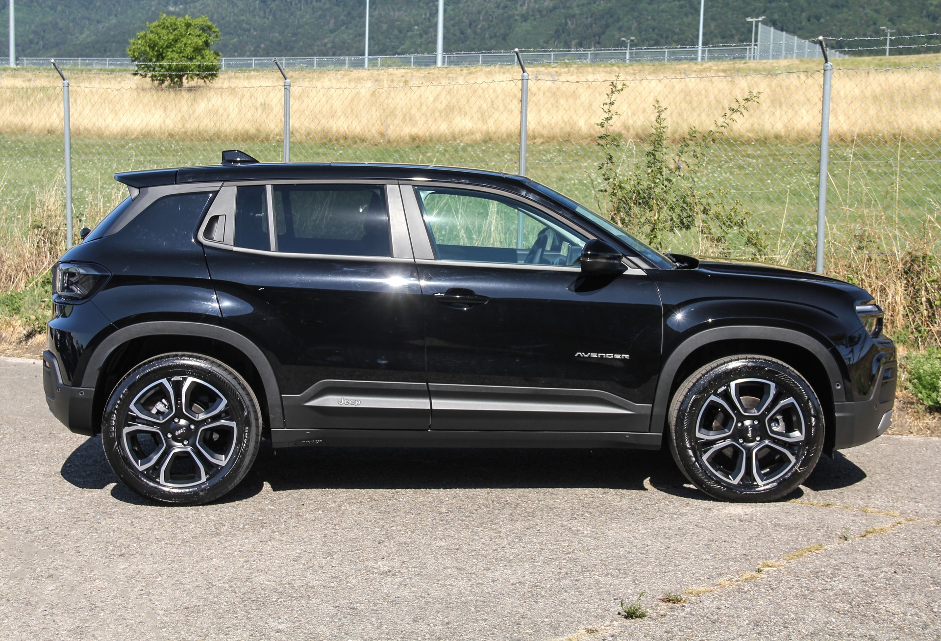JEEP Avenger 1.2 Turbo MHEV Summit Sky ⭐⭐⭐⭐⭐-image-25
