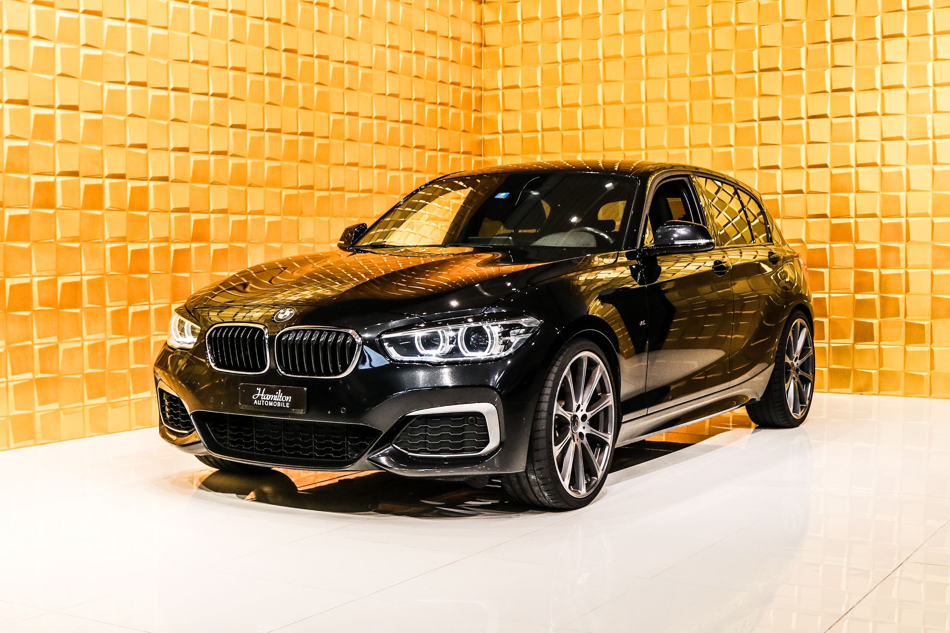 BMW M140i Steptronic xDrive-showroom-element-3