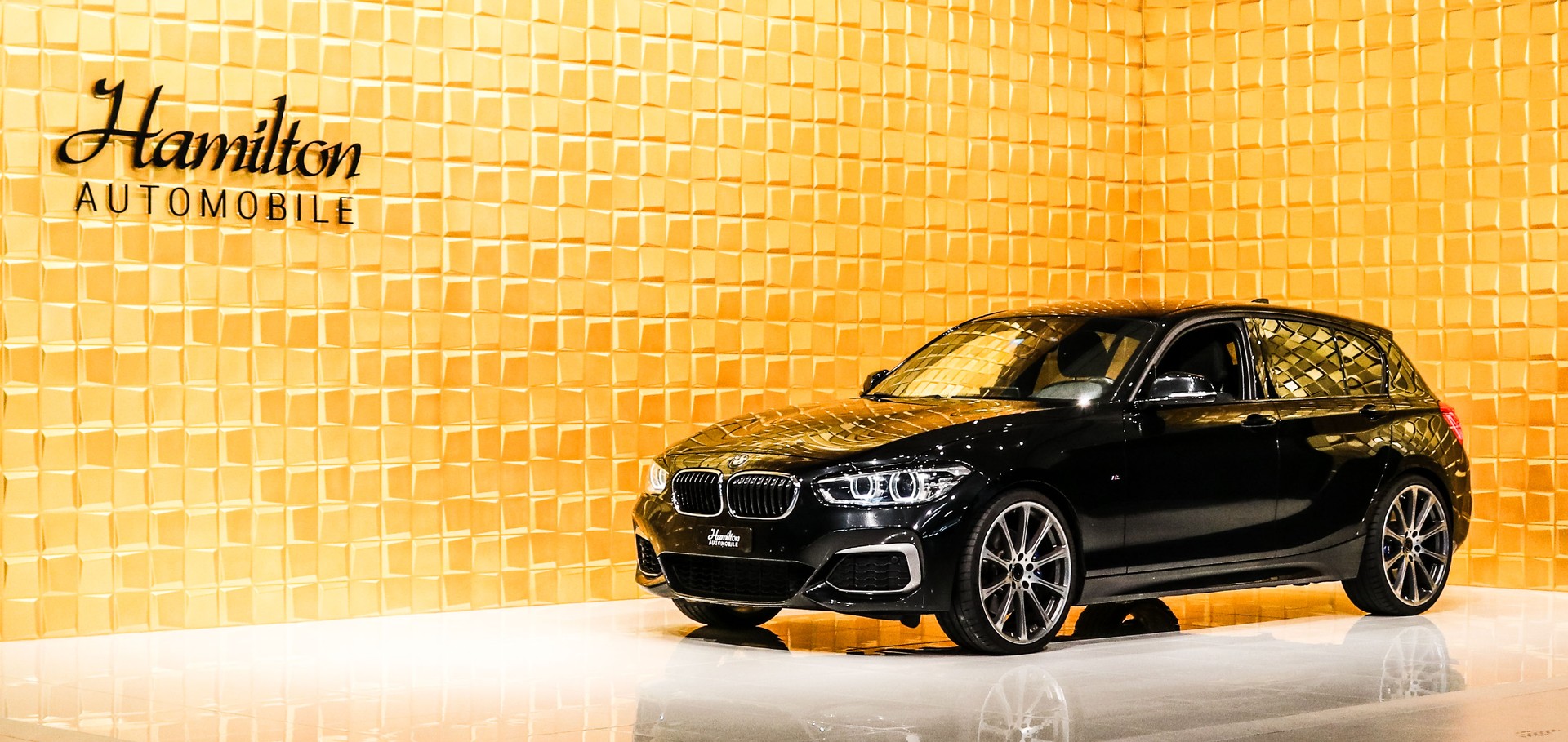 BMW M140i Steptronic xDrive-showroom-element-1