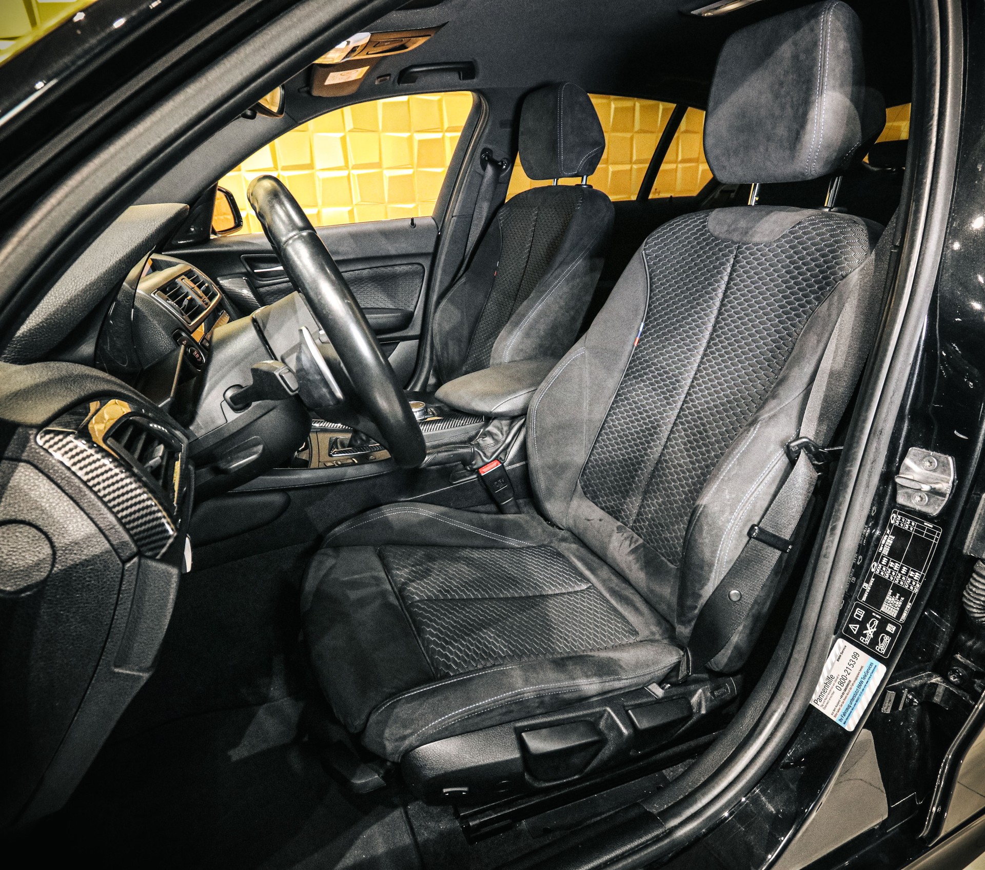 BMW M140i Steptronic xDrive-image-9