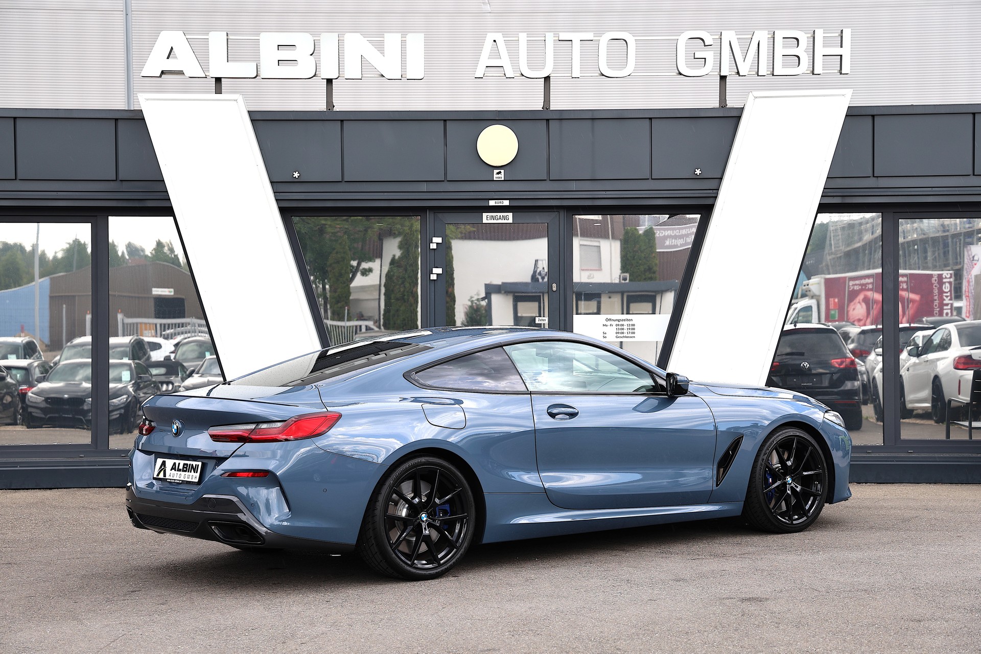 BMW M850i xDrive Coupé-showroom-element-3