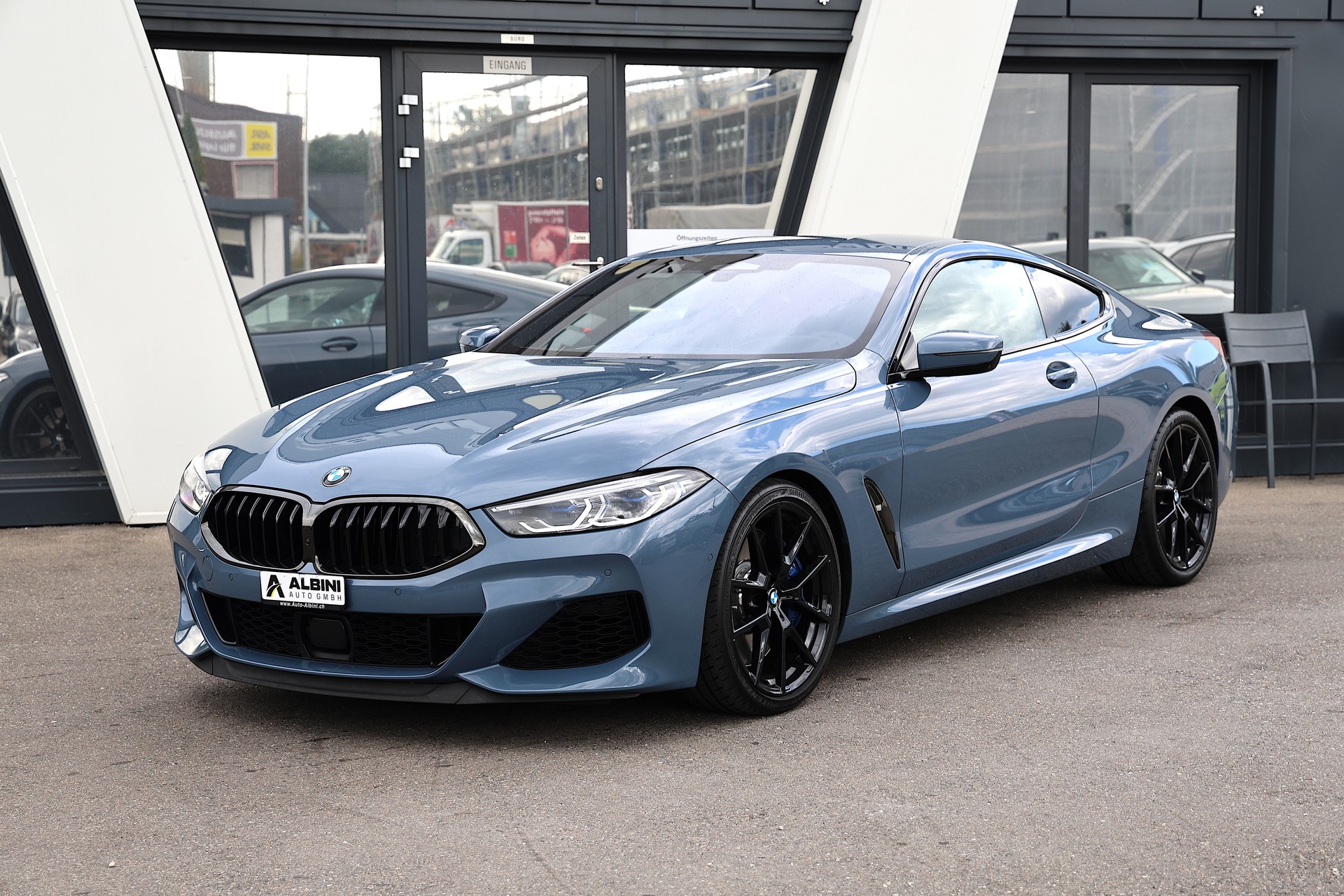 BMW M850i xDrive Coupé-showroom-element-1