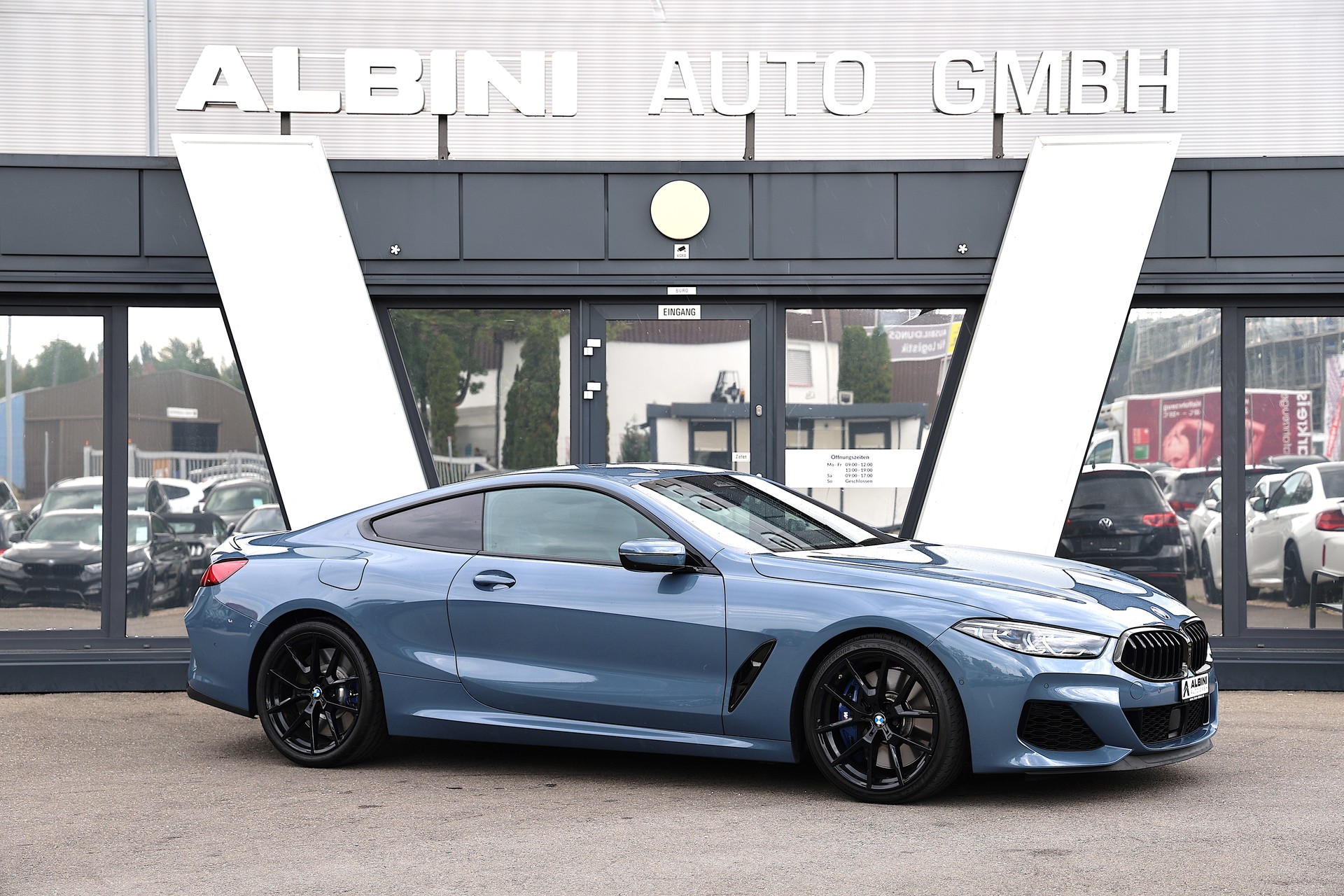 BMW M850i xDrive Coupé-showroom-element-2