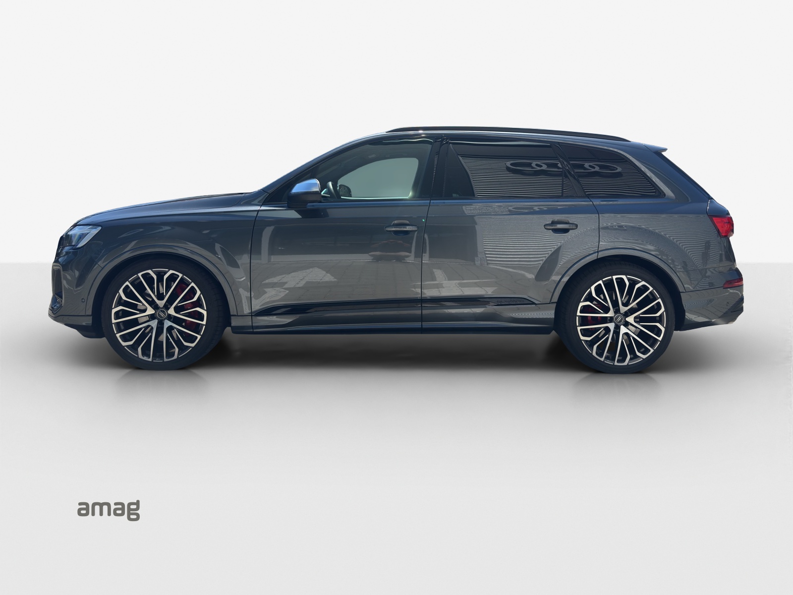 AUDI SQ7 TFSI quattro tiptronic-showroom-element-1