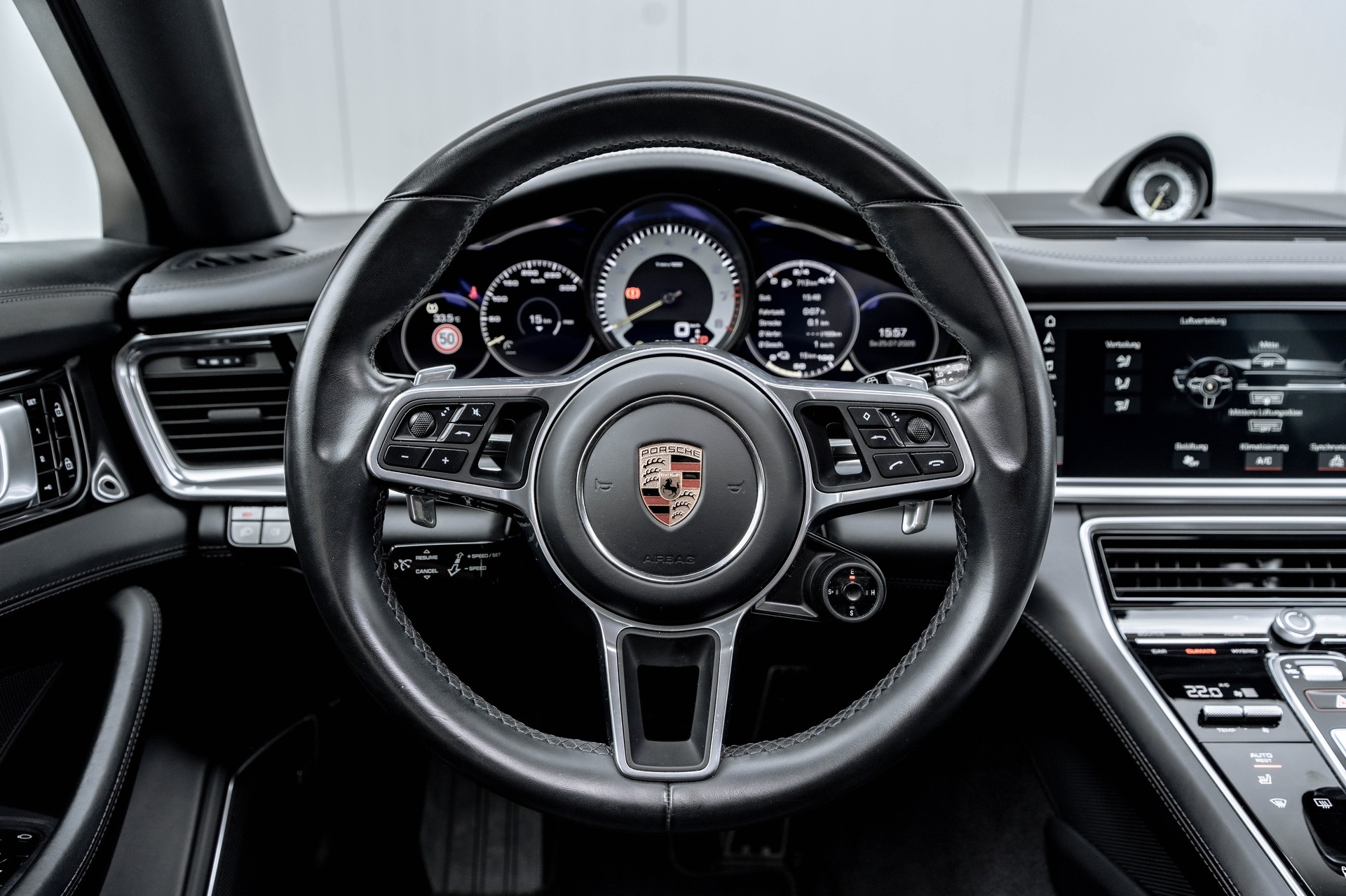 PORSCHE Panamera 4 E-Hybrid Sport Turismo PDK * FRISCH AB MFK * NEUE BREMSEN * AB GROSSEM PORSCHE SERVICE *-image-9
