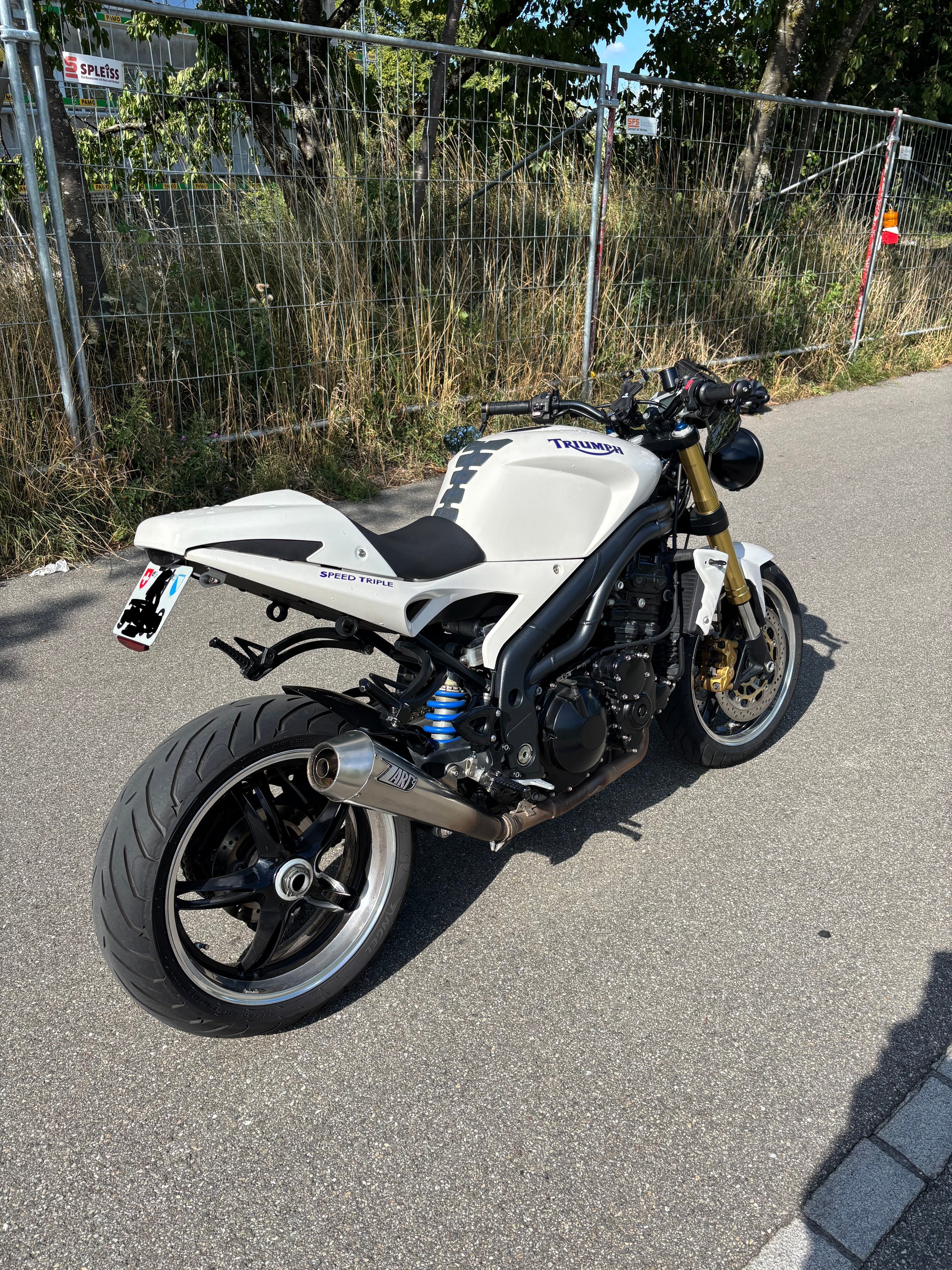 TRIUMPH Speed Triple 1050-image-14
