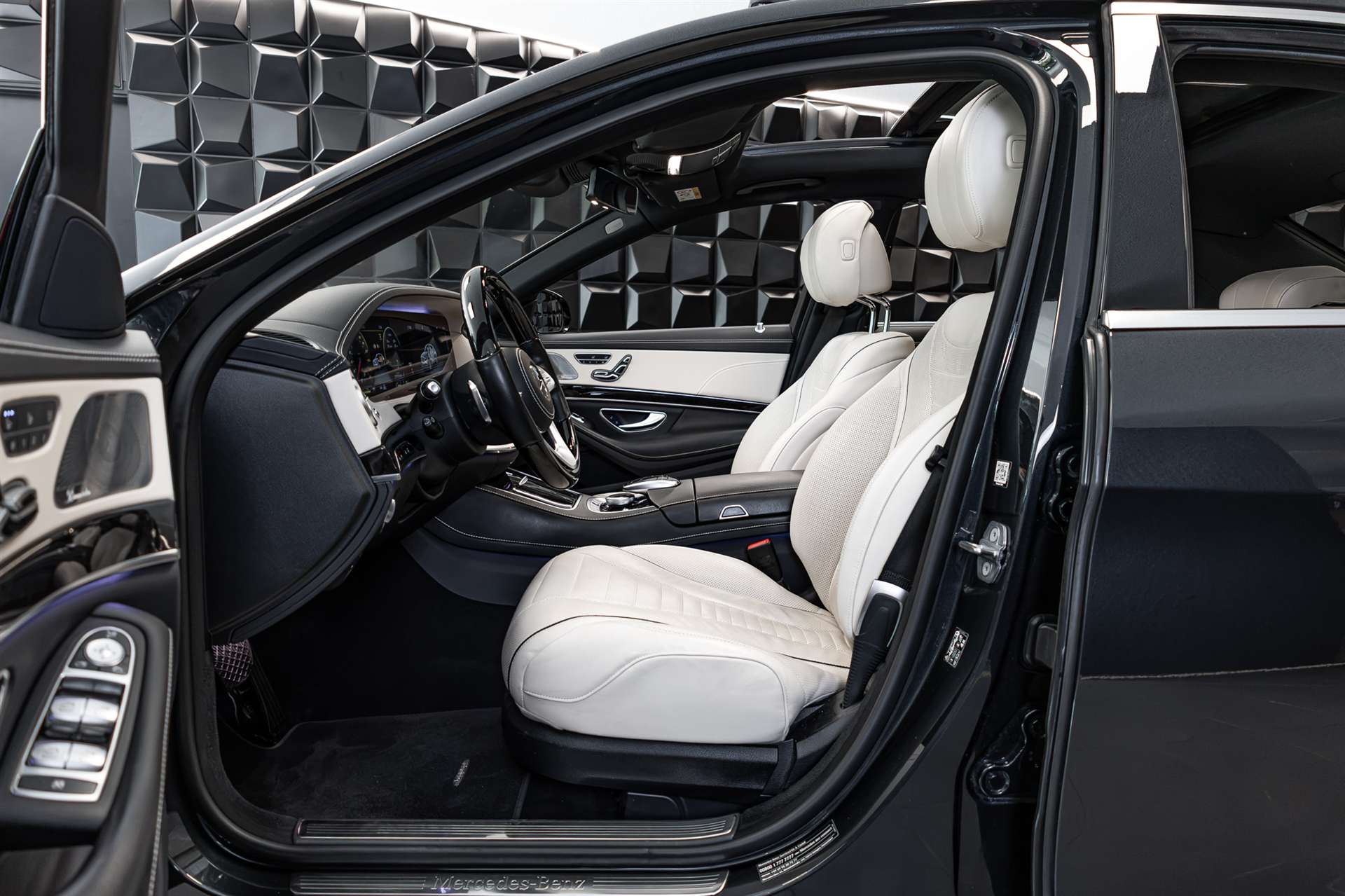 MERCEDES-BENZ S 400 d 4Matic 9G-Tronic-image-10