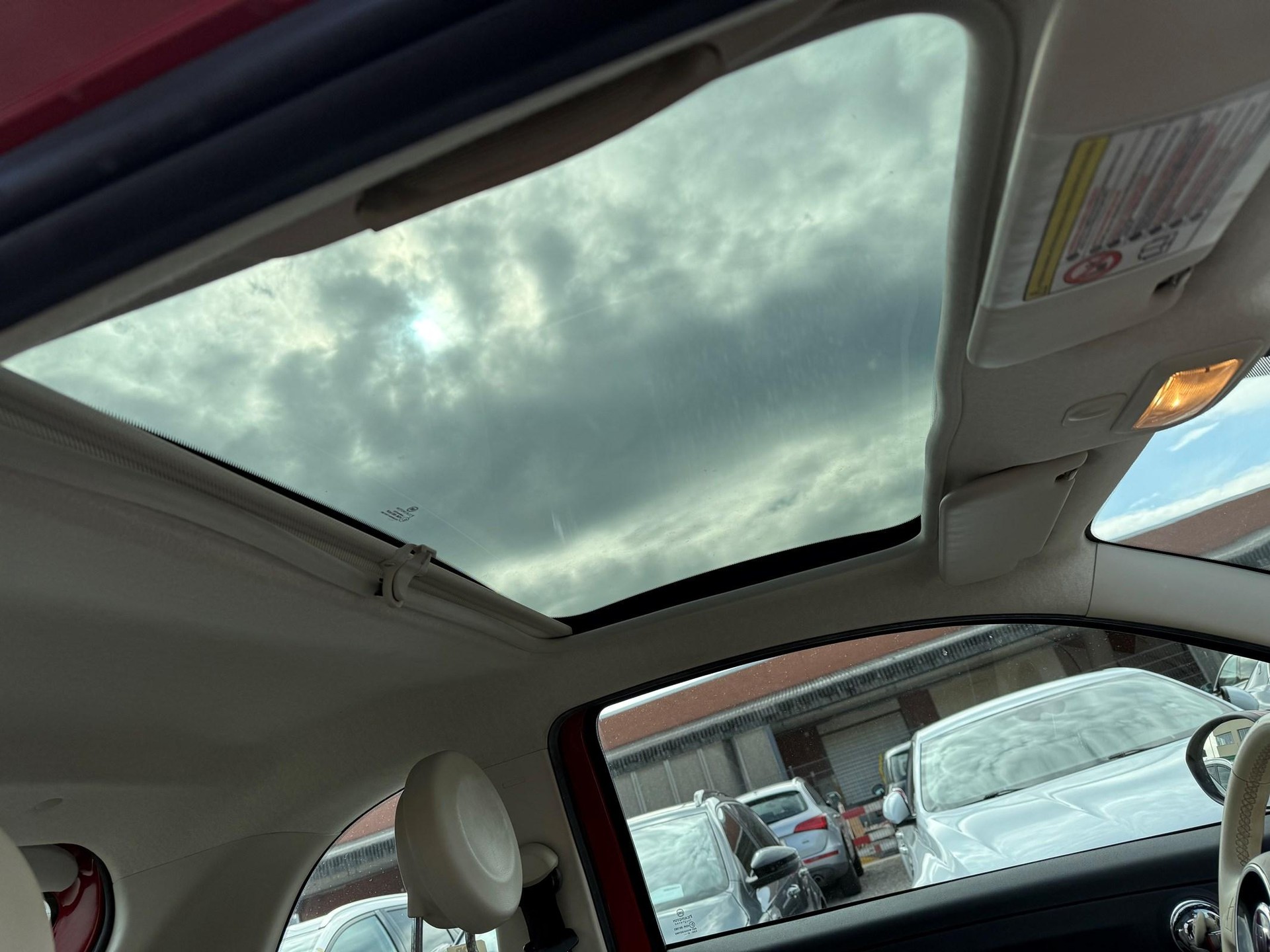 FIAT 500 1.3 JTD 75 Lounge-image-8