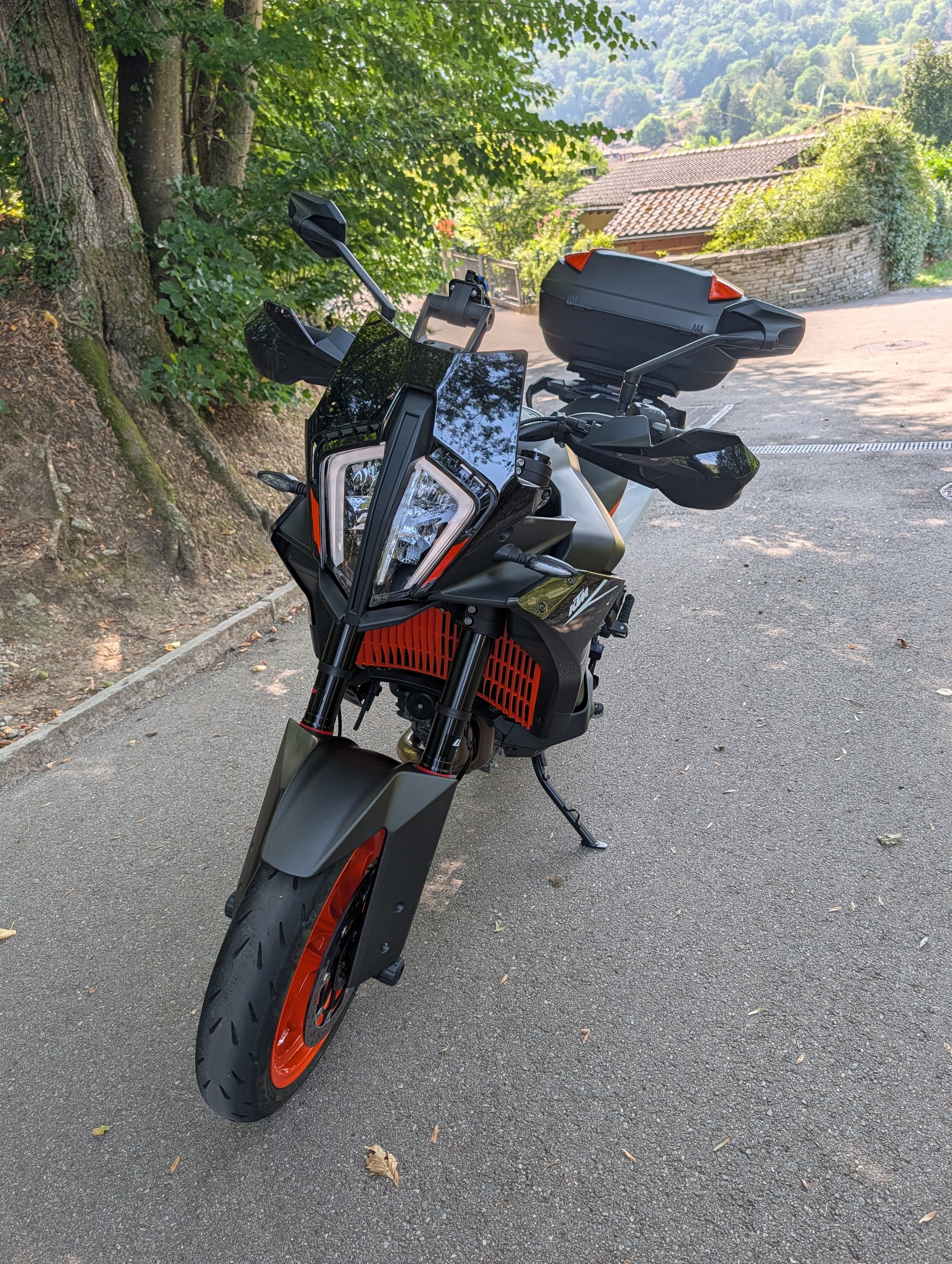 KTM 890 SMT-image-0