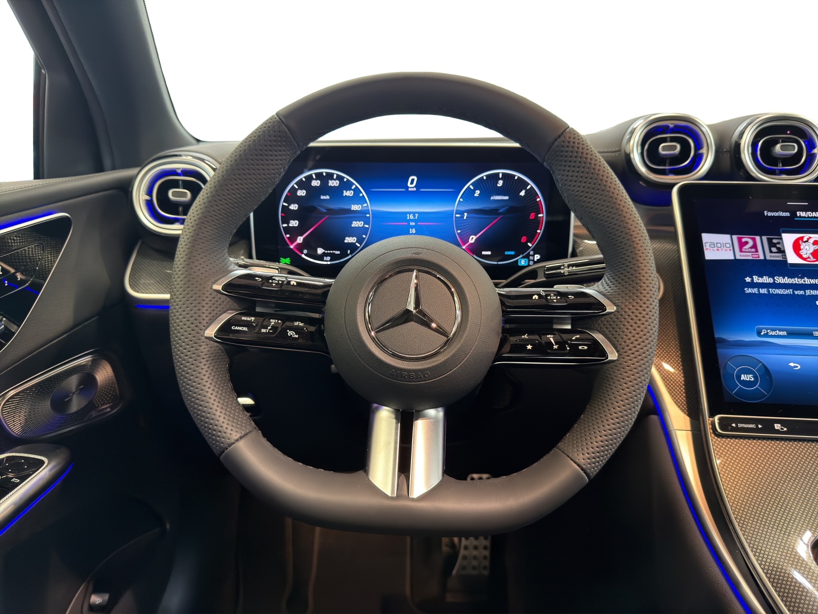 MERCEDES-BENZ GLC Coupé 220 d 4Matic-image-9