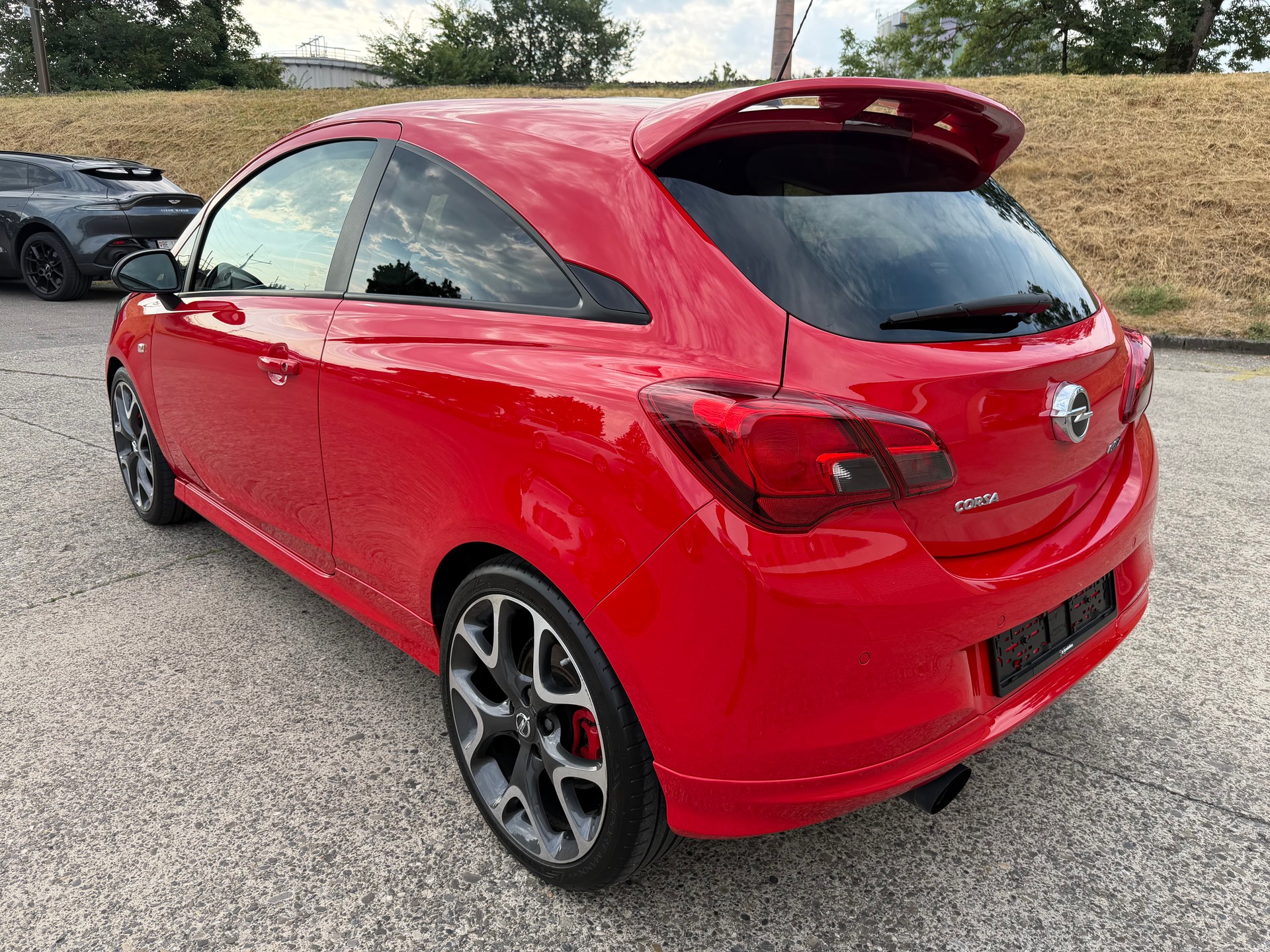 OPEL Corsa 1.4 Turbo GSi-showroom-element-2
