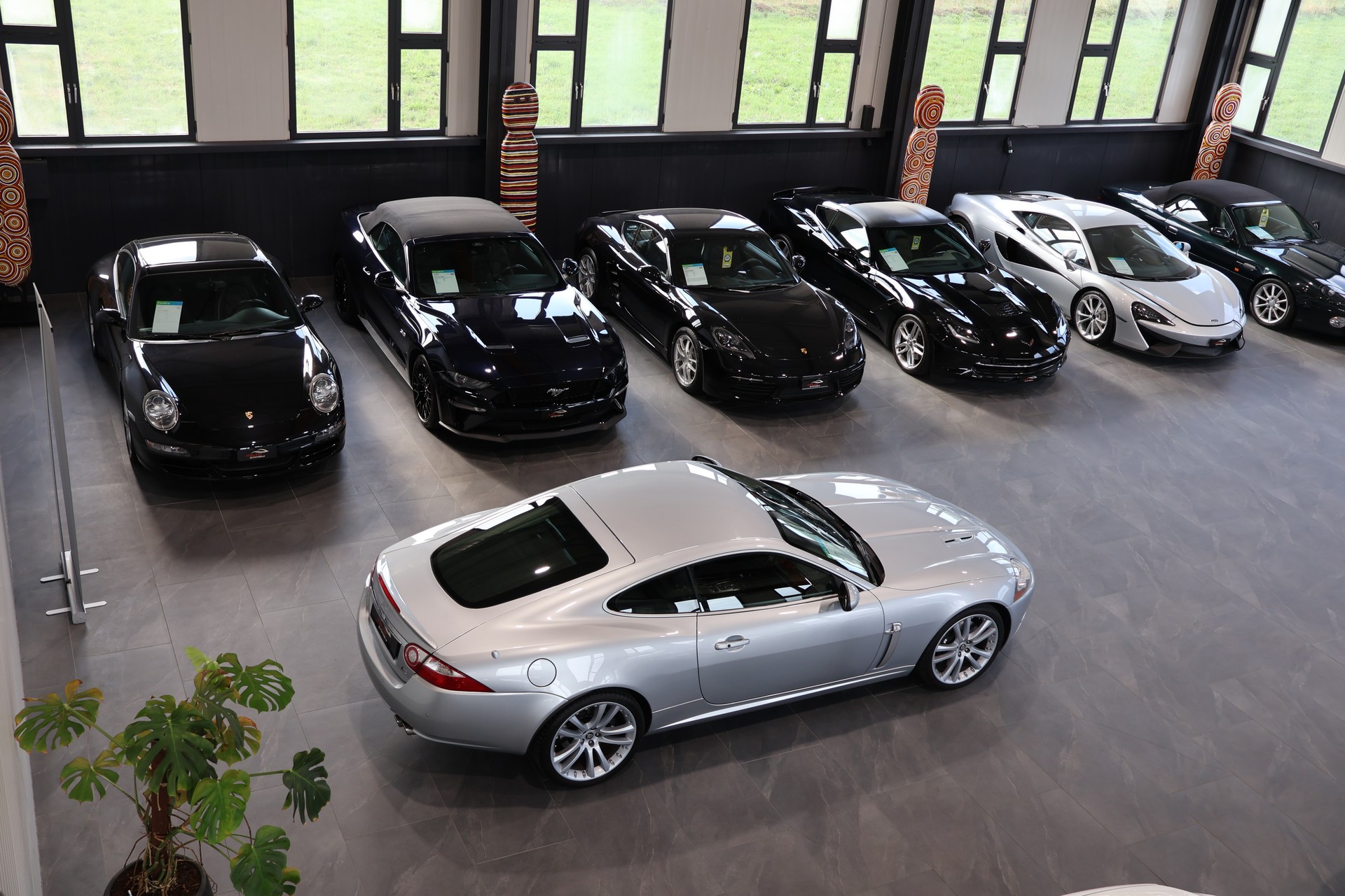 JAGUAR XKR 4.2 V8 SC Automatic-image-6